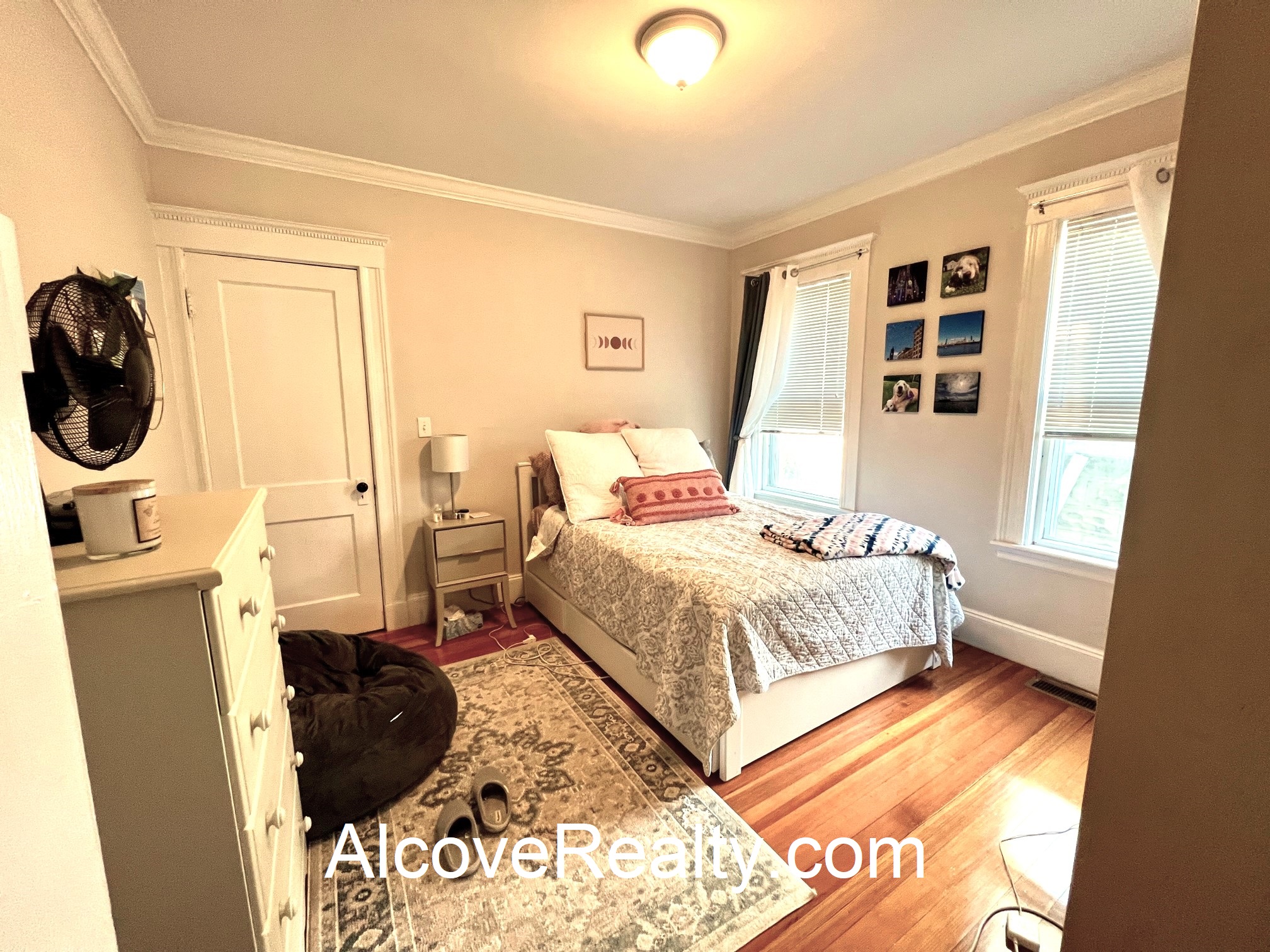 34 Leonard St, Davis Square