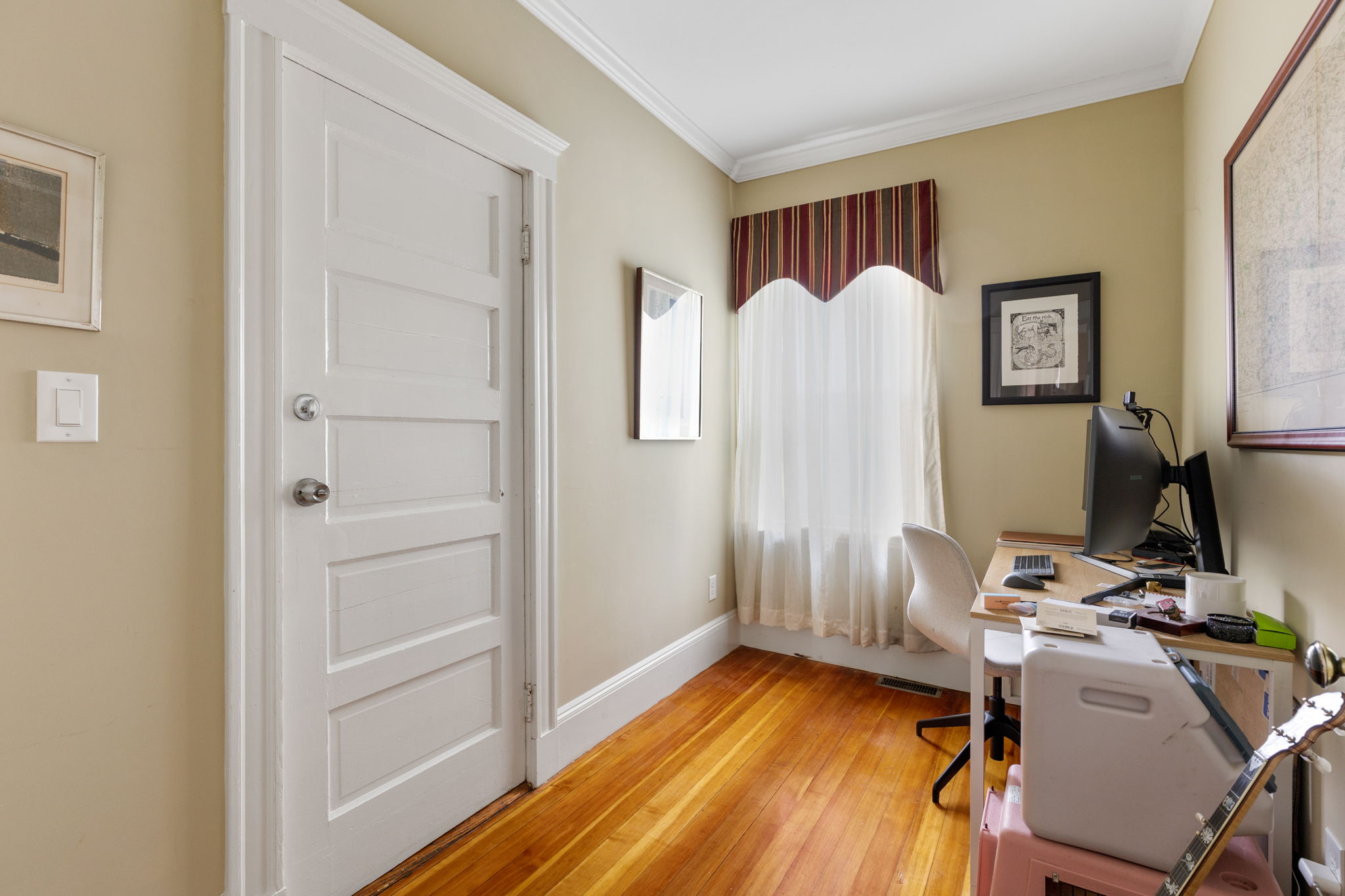 77 Montebello Rd, Jamaica Plain