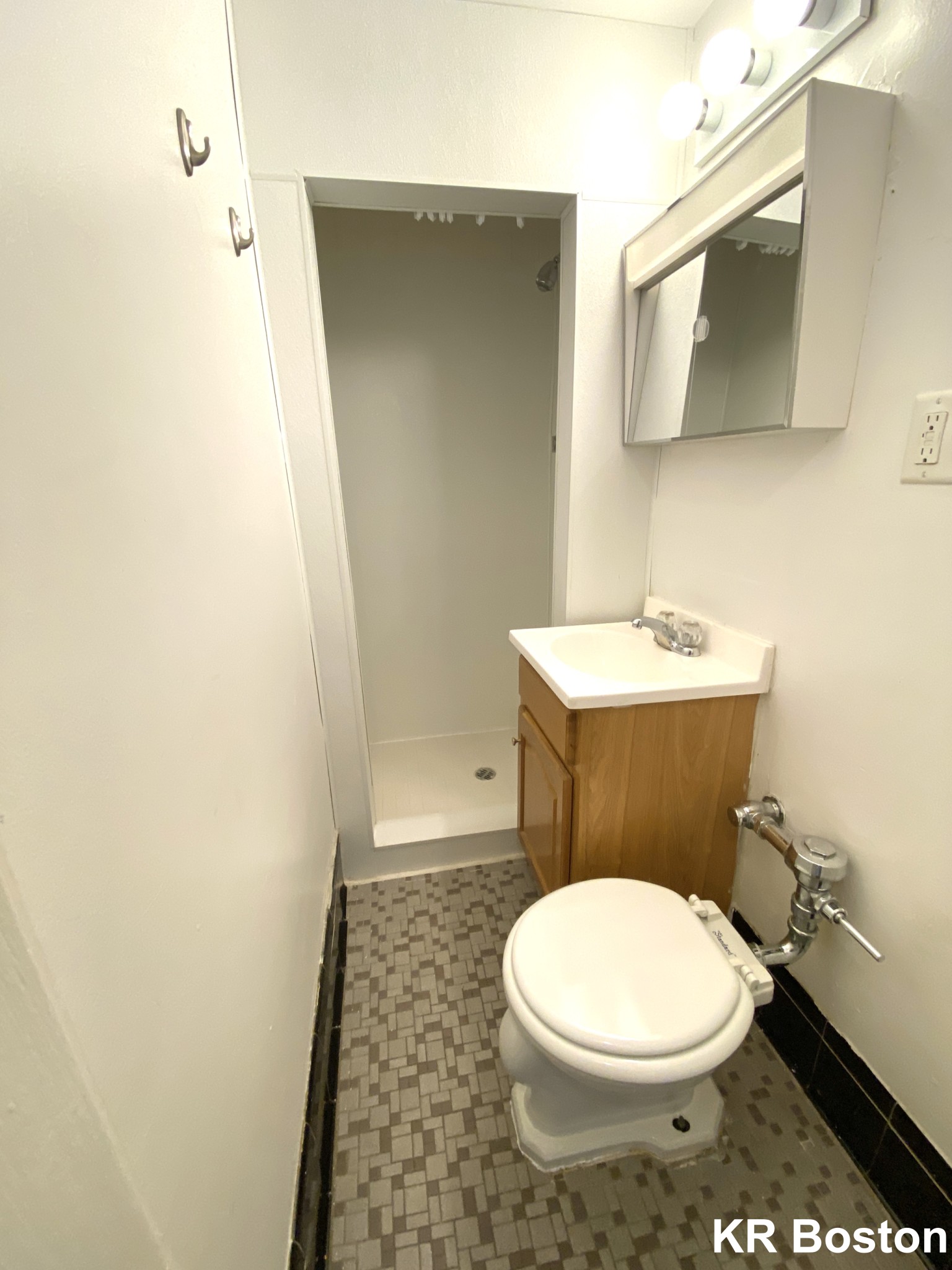 90 Chiswick Rd, Brighton