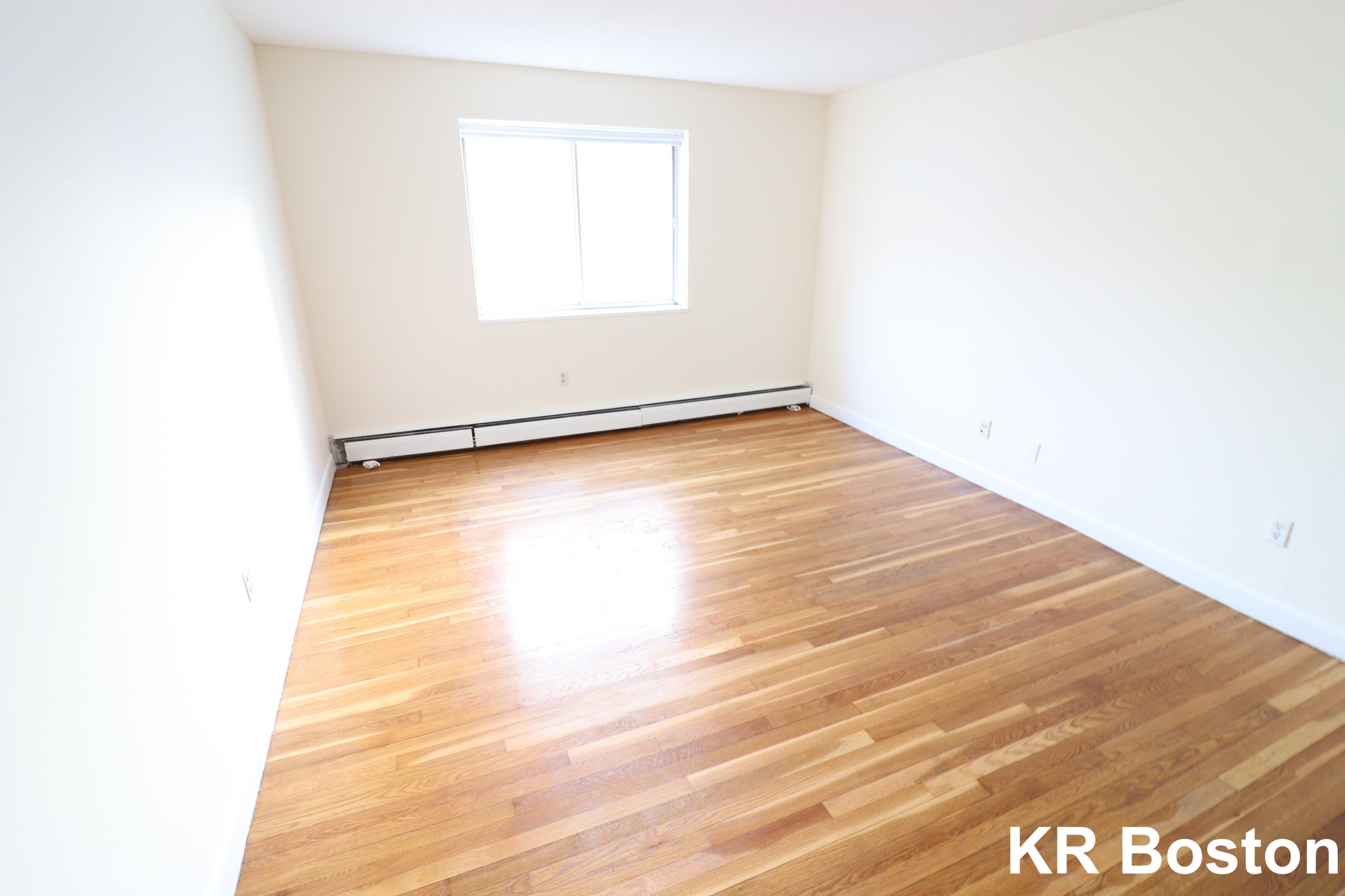 90 Gardner St, Allston