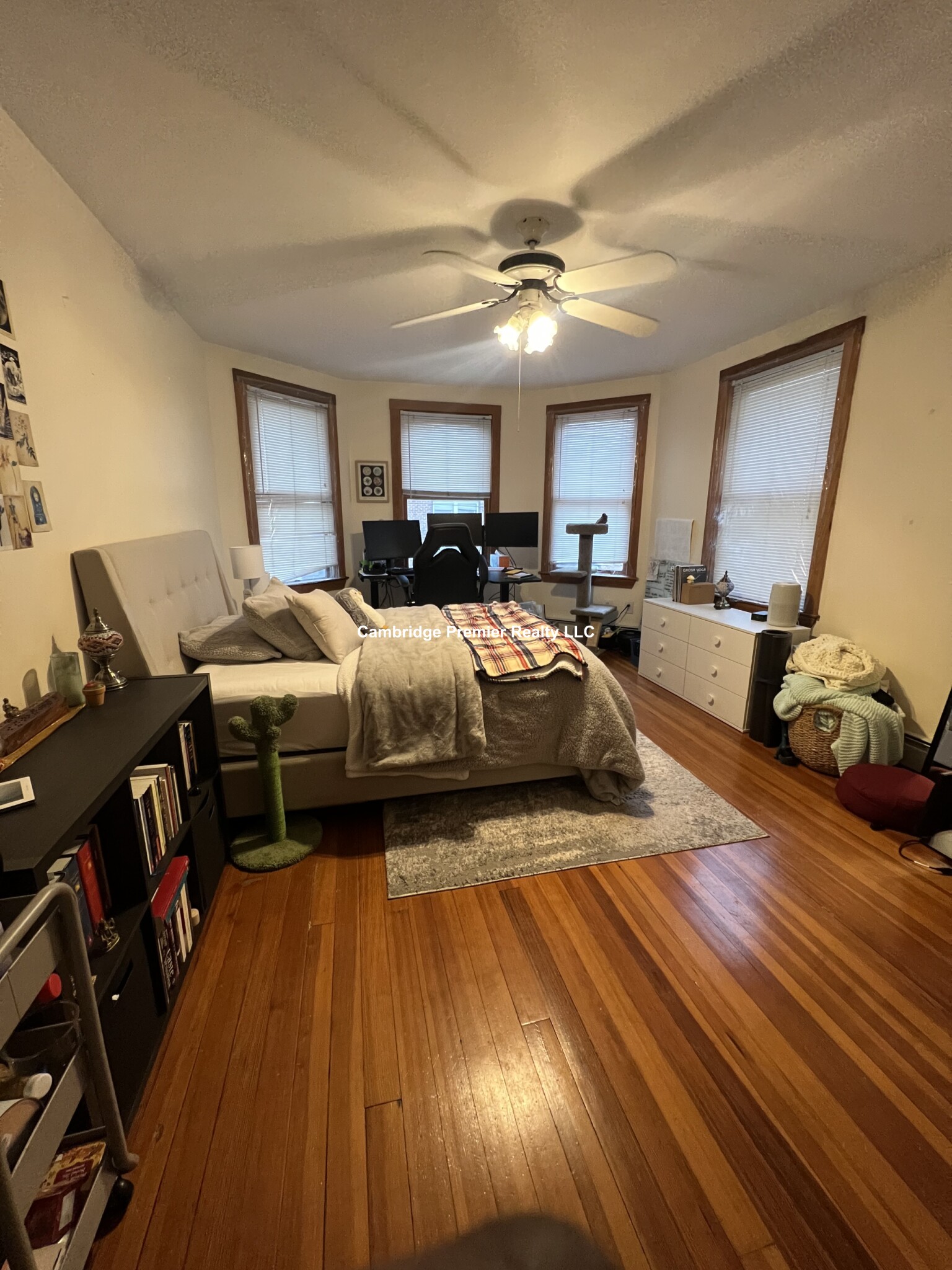 90 Hancock St, Mid-Cambridge