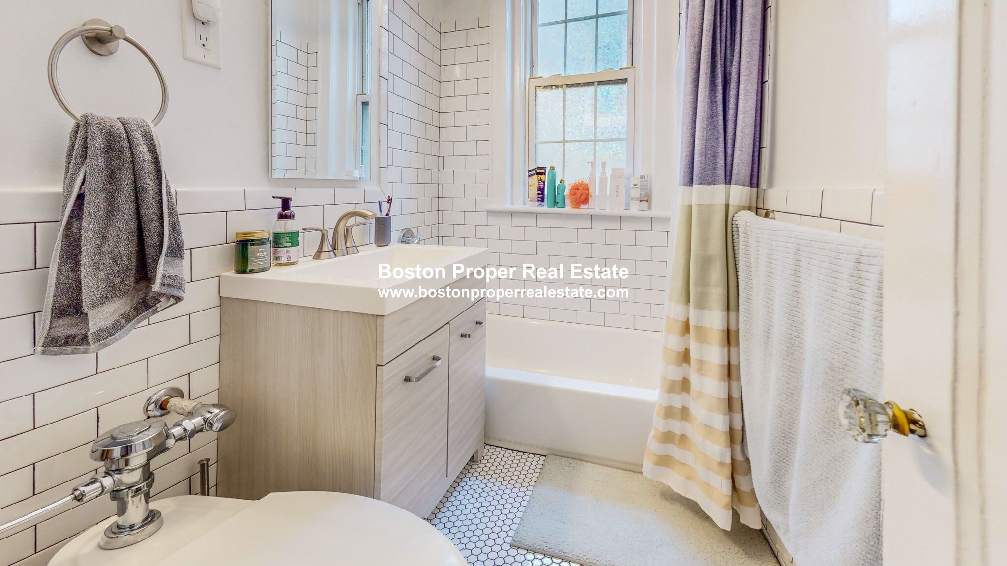 90 Kilsyth Rd, Brighton