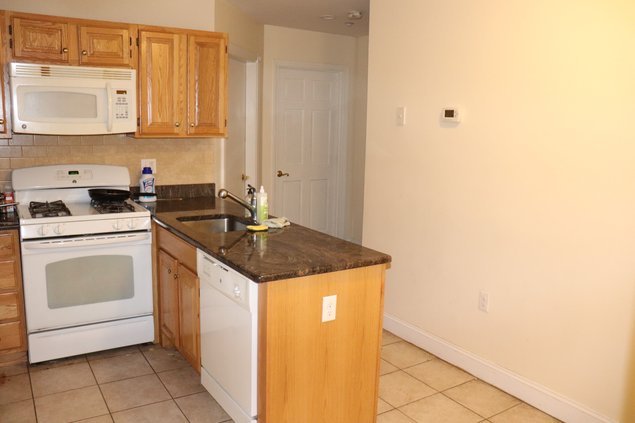 90 Westland Ave, Fenway