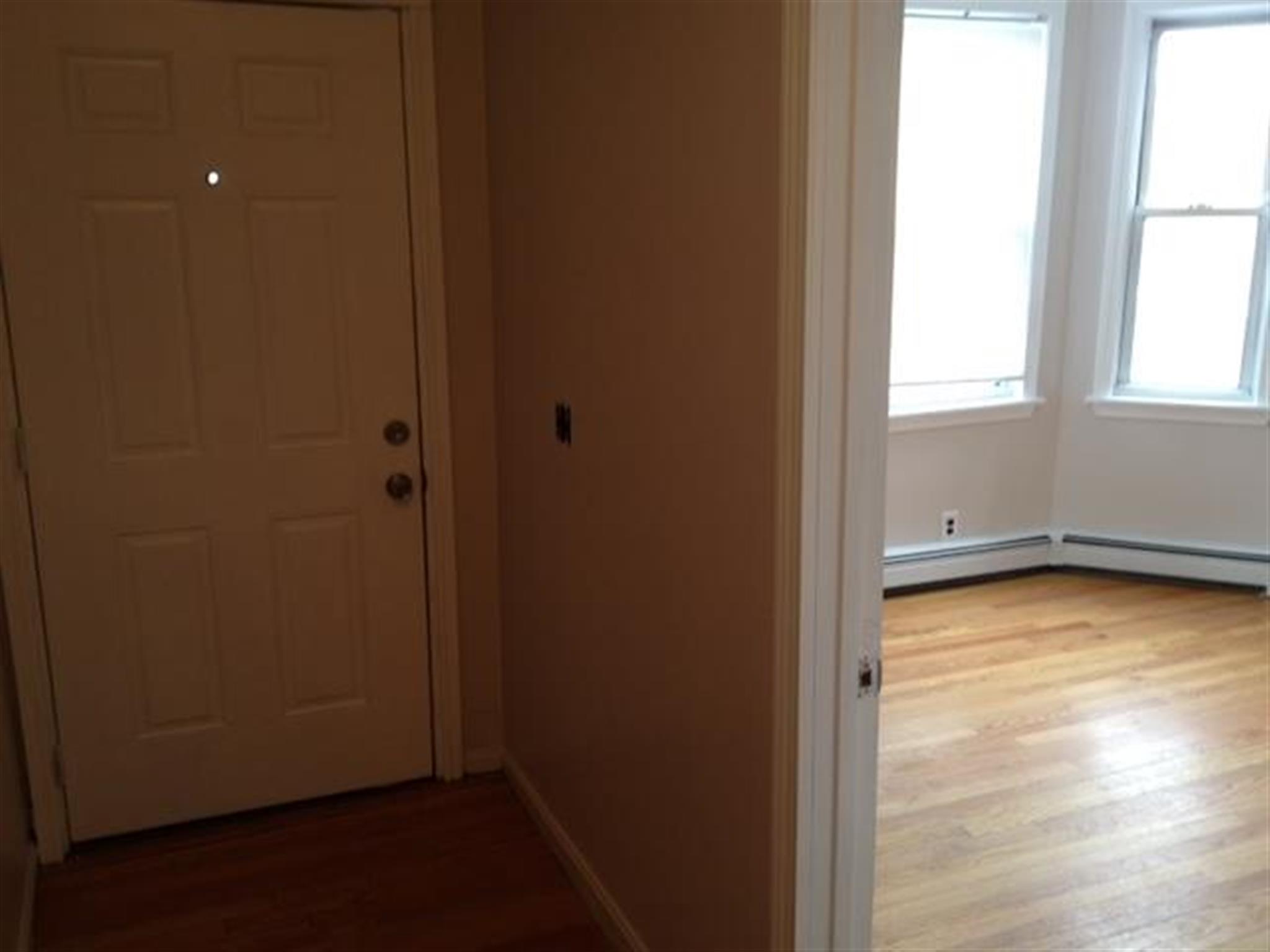 63 Webster Ave, Union Square