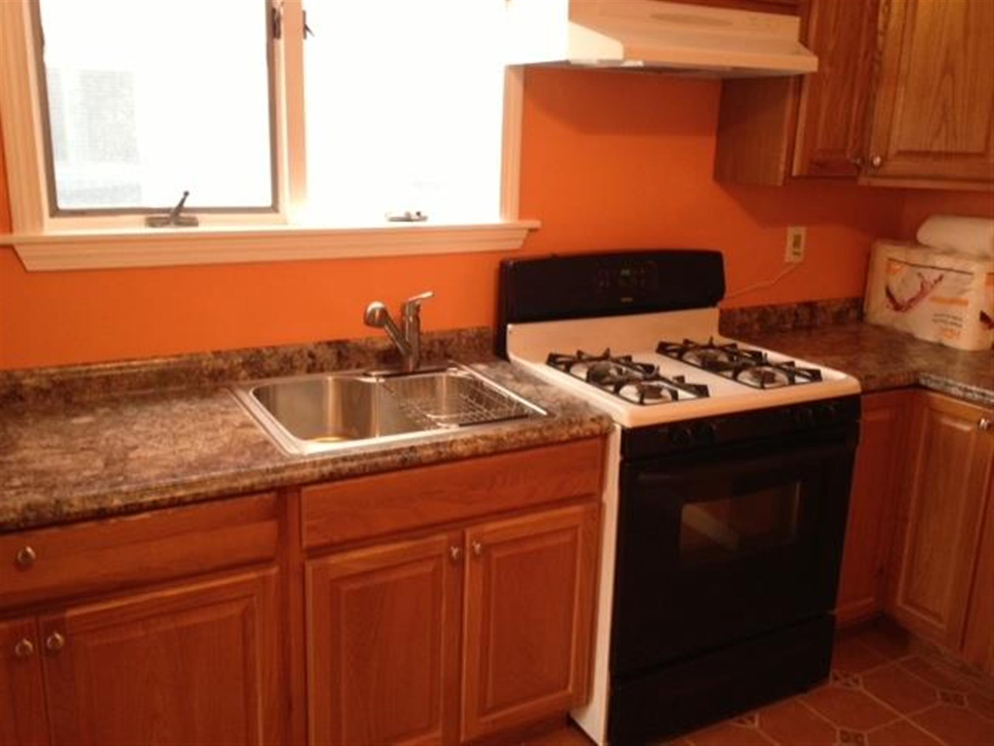 63 Webster Ave, Union Square