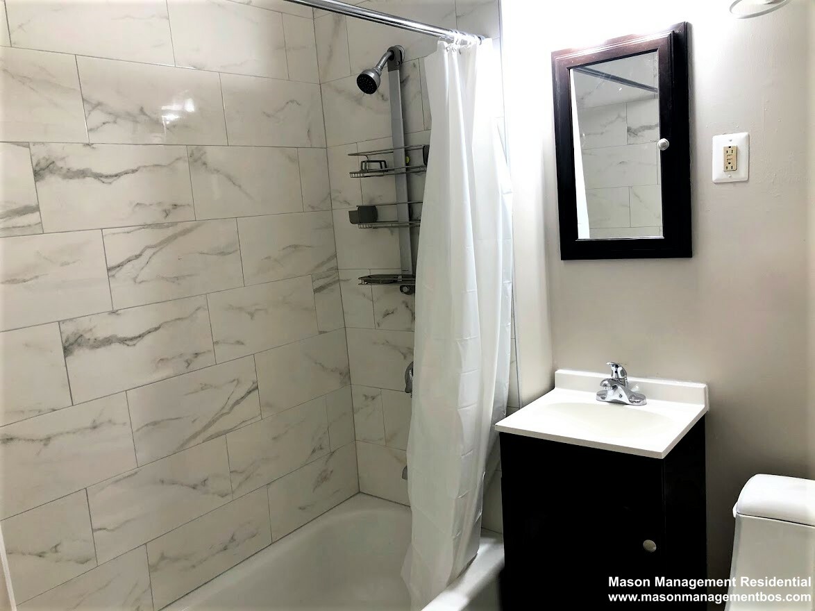 32 Reedsdale St, Allston