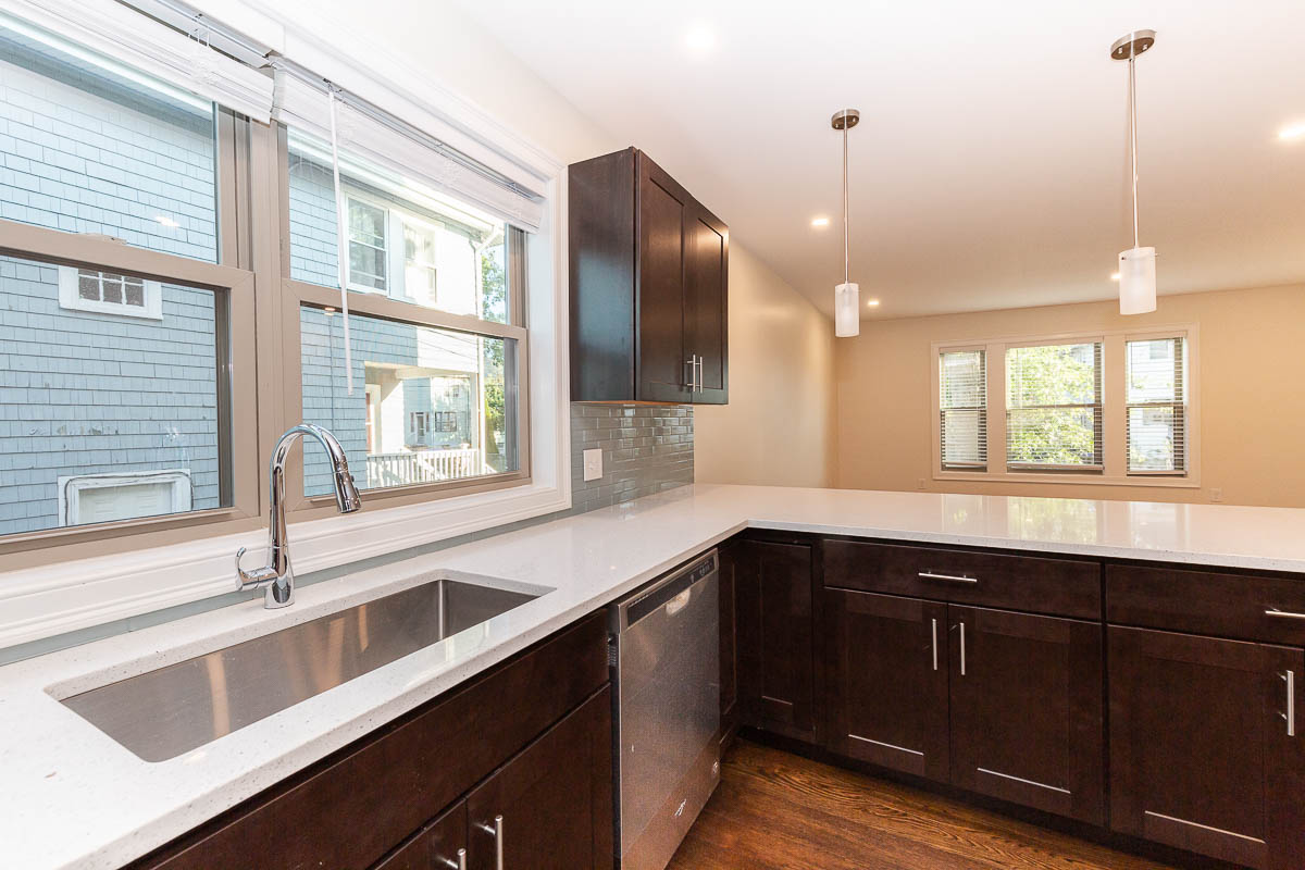 77 Winchester St, Medford