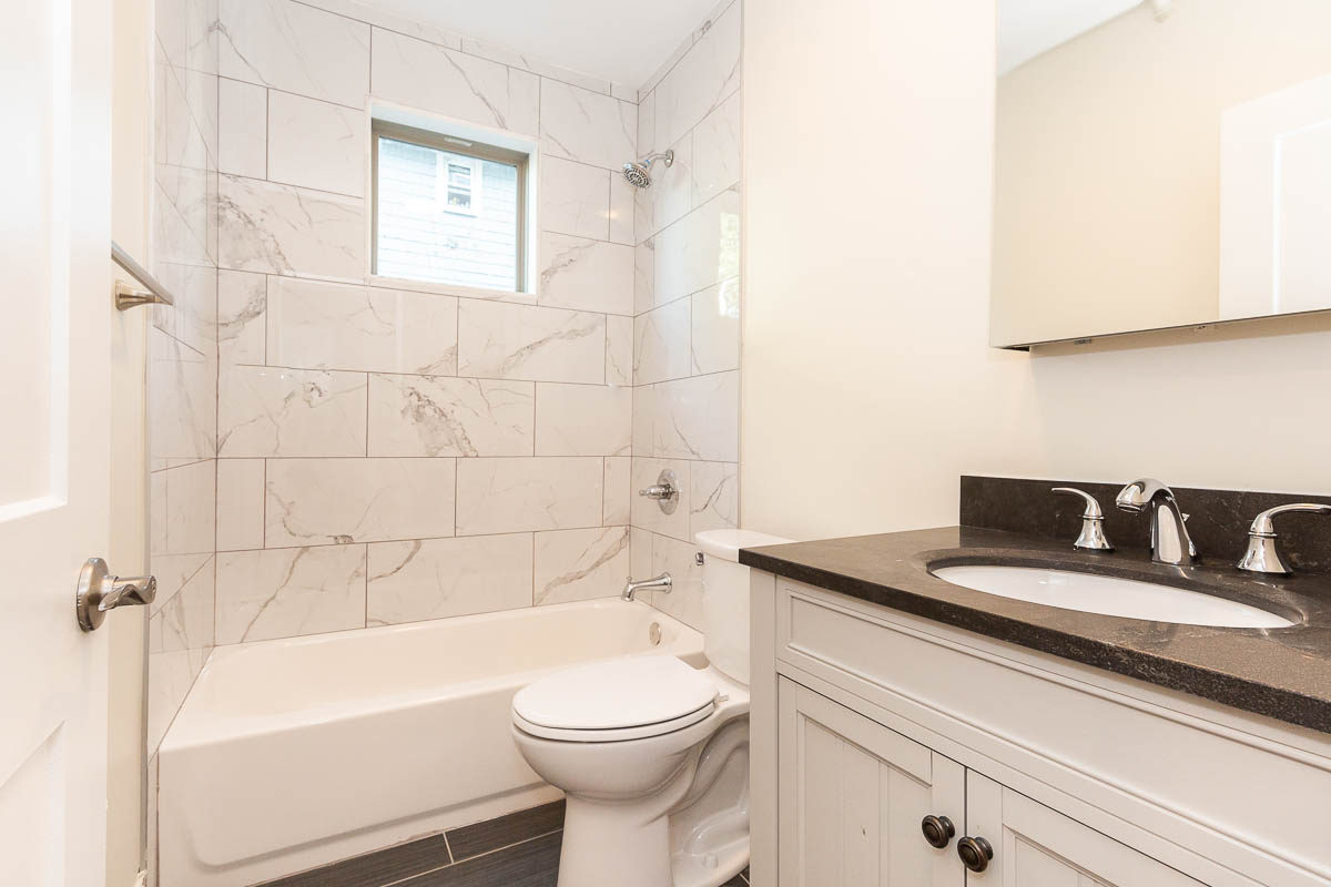 77 Winchester St, Medford