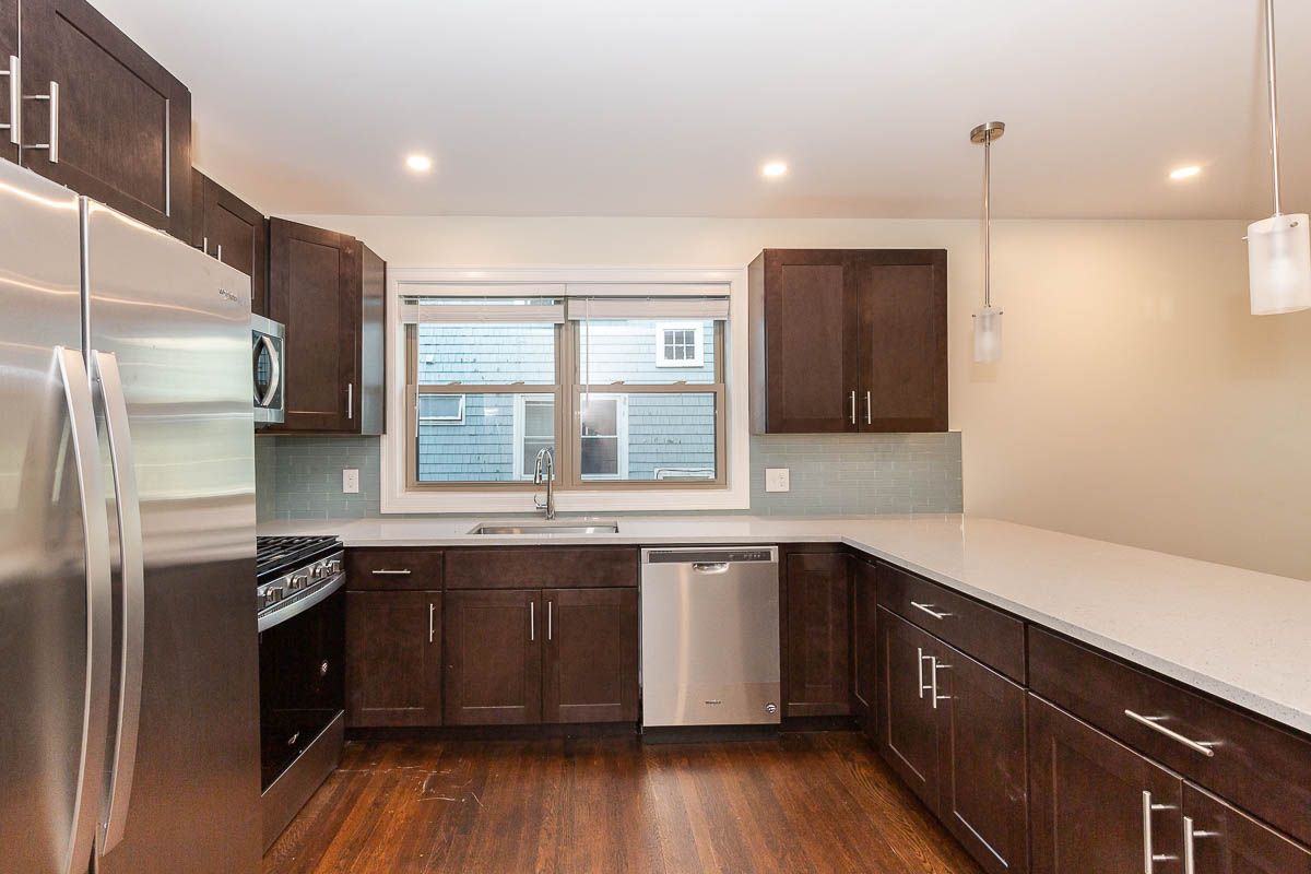 77 Winchester St, Medford