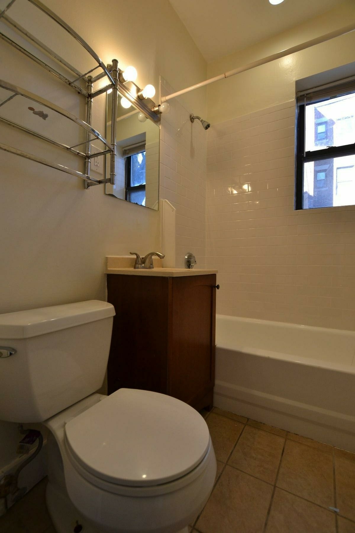 15 Park Vale Ave, Allston