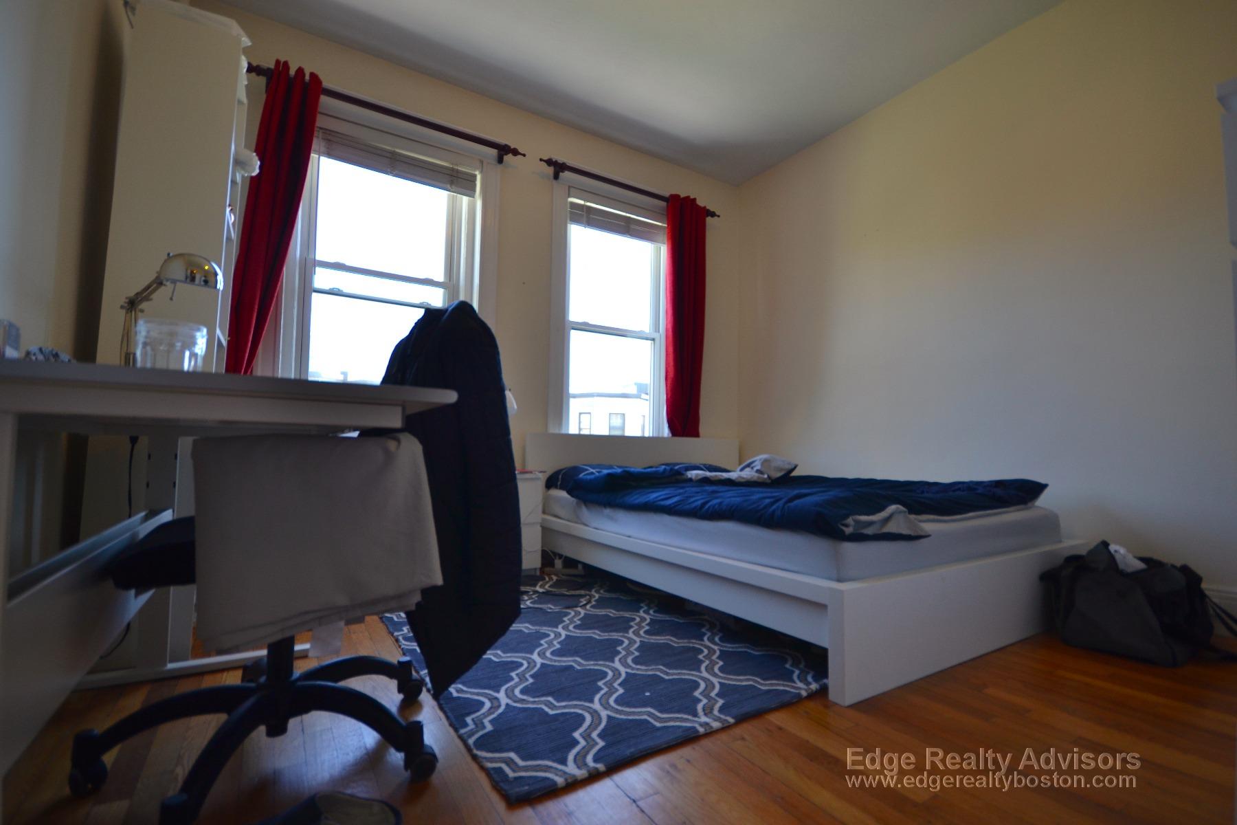 1564 Commonwealth Ave, Brighton