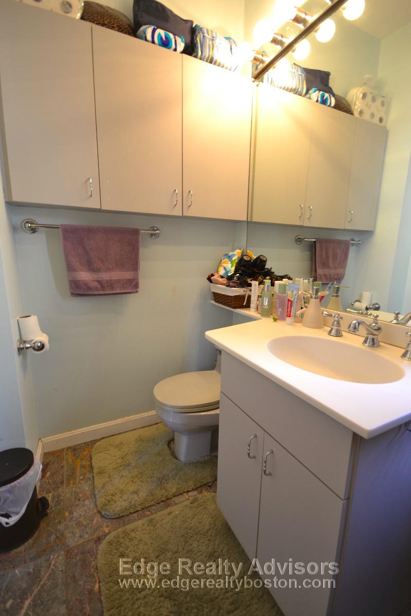 1564 Commonwealth Ave, Brighton