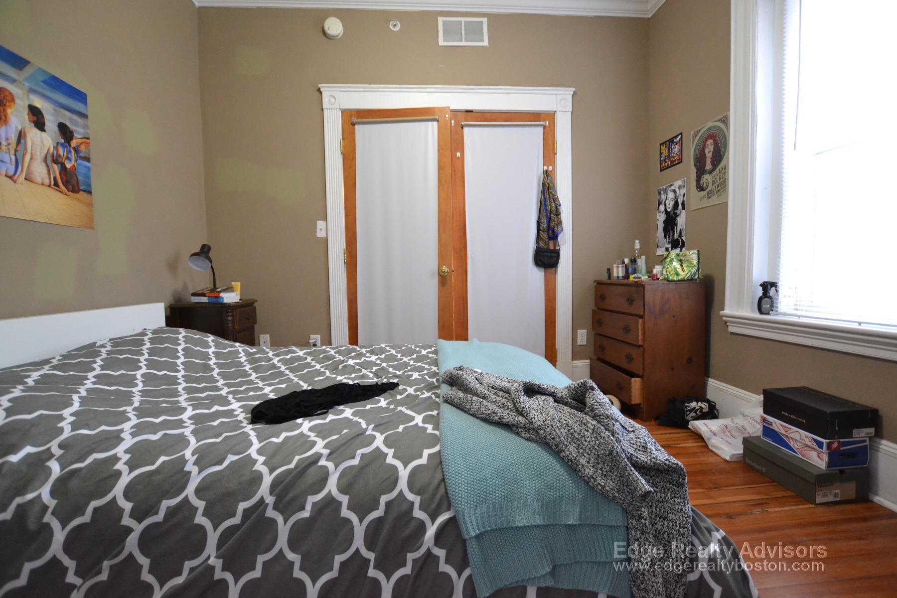 14 Sutherland Rd, Brighton