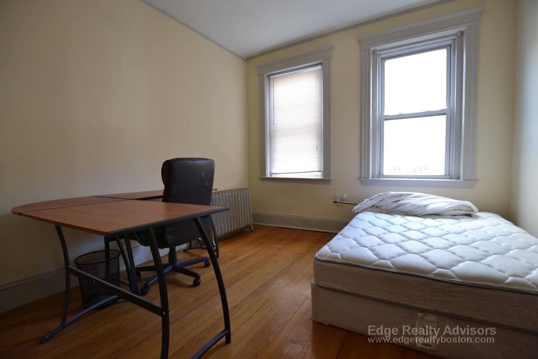 43 Orkney Rd, Brighton