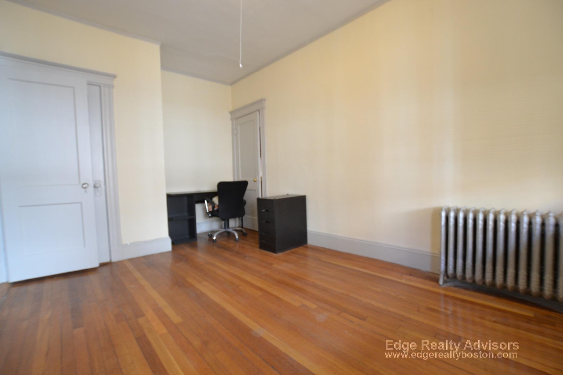 43 Orkney Rd, Brighton