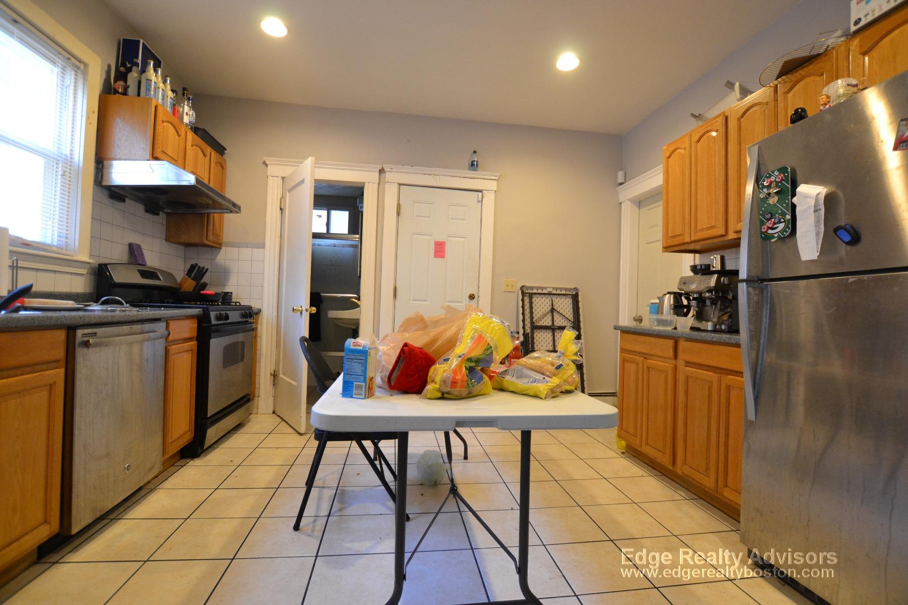 44 Long Ave, Brighton