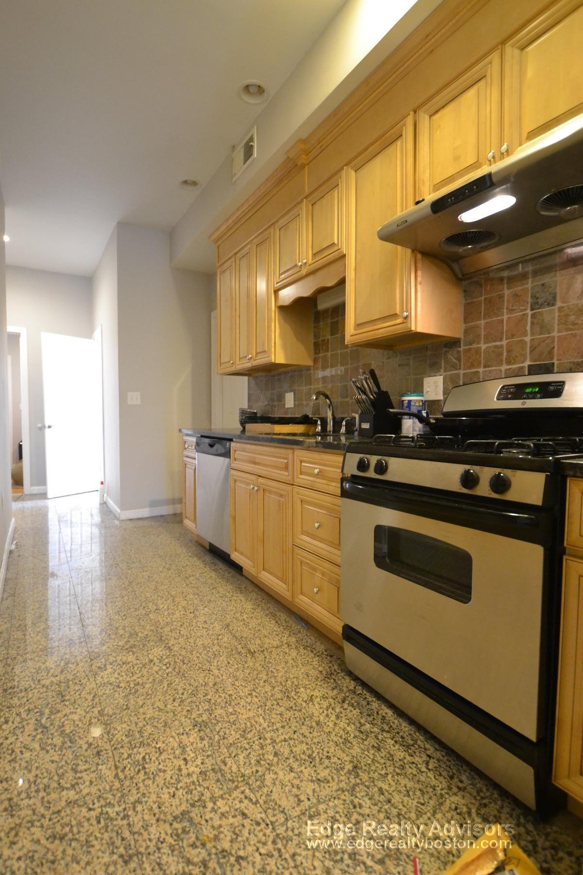 45 Allston St, Allston