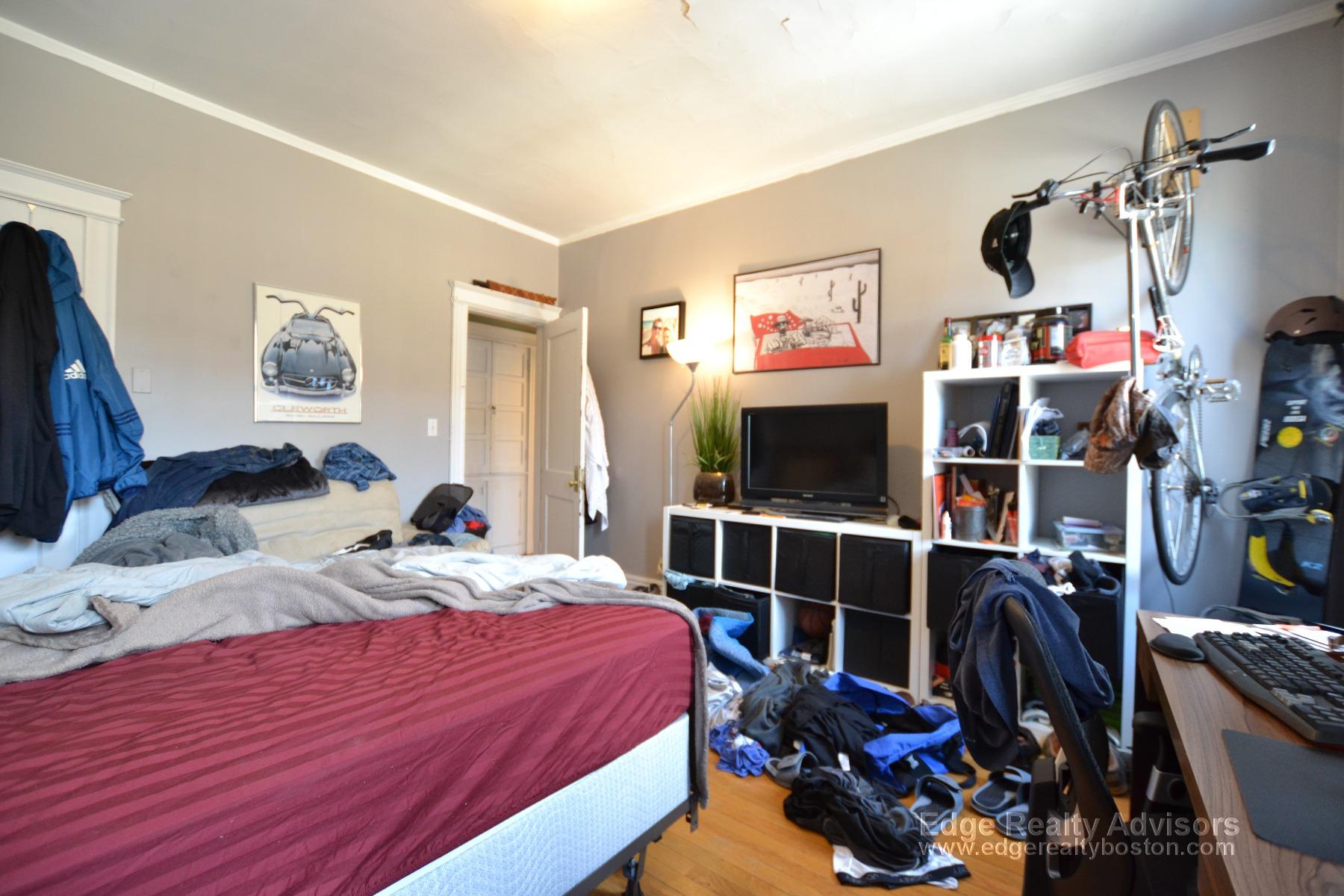 1661 Commonwealth Ave, Brighton