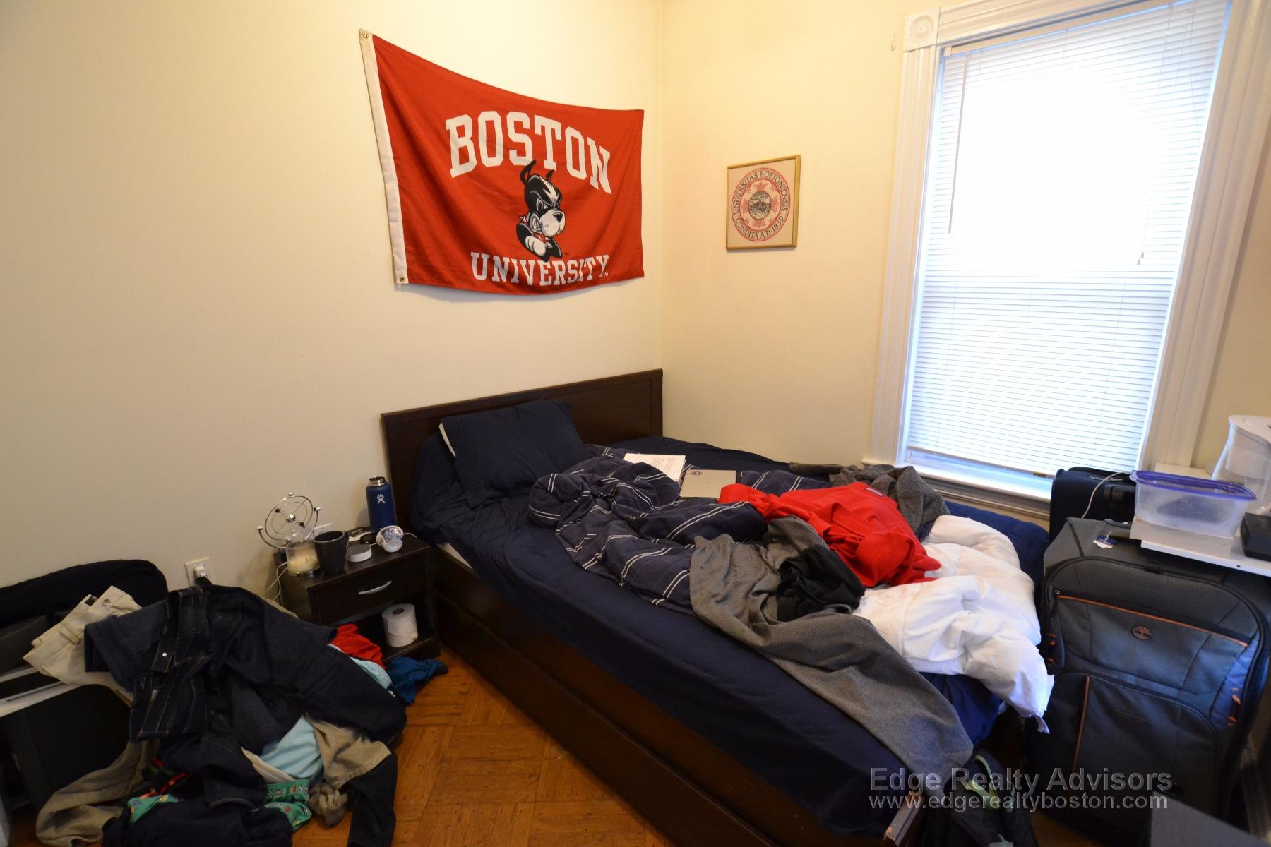 48 Ashford St, Allston