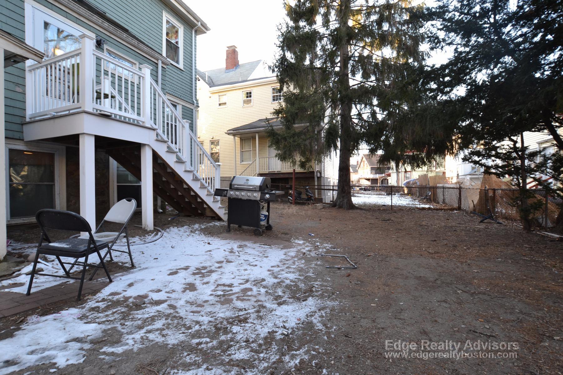 48 Ashford St, Allston