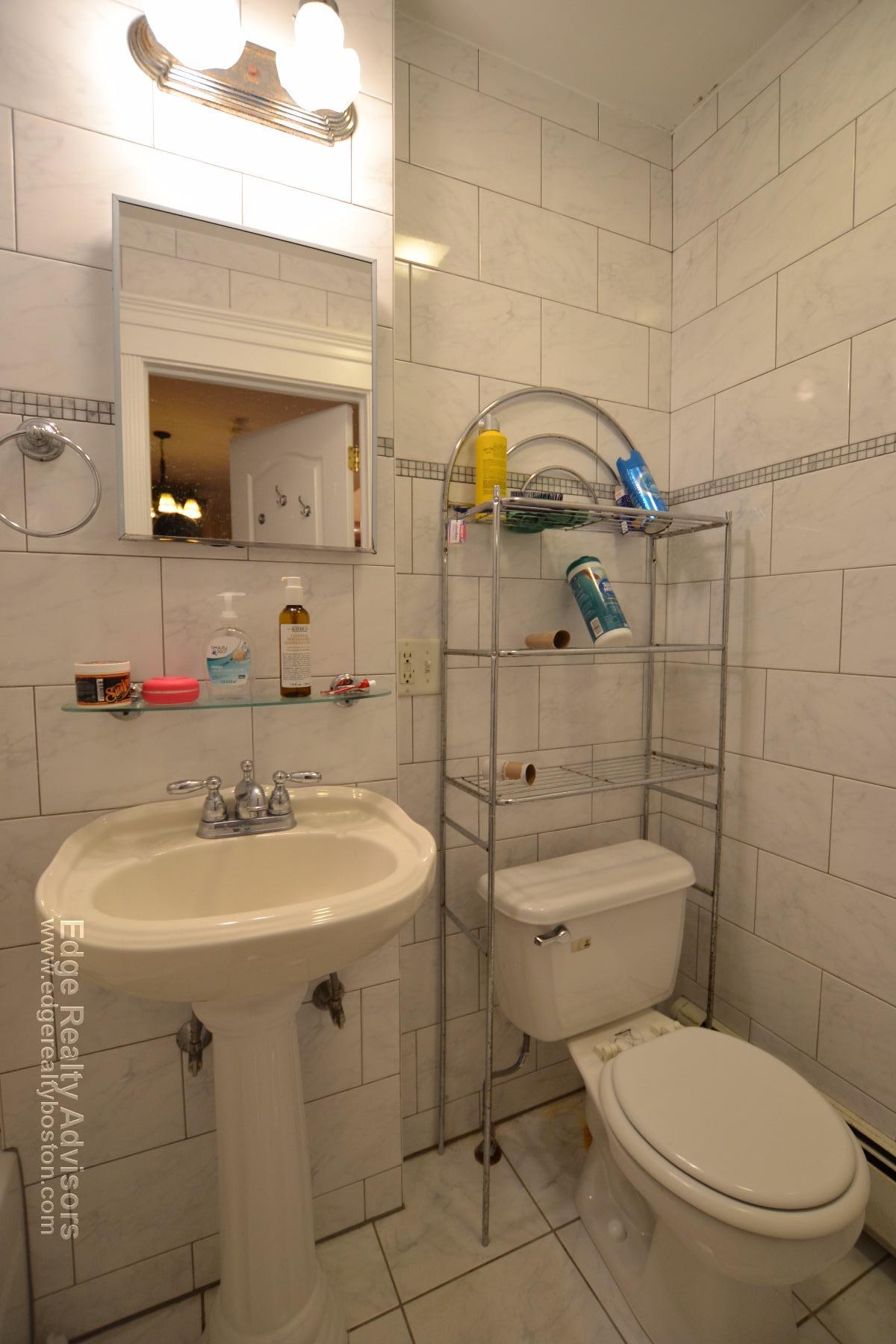 7 Delaware Pl, Brighton