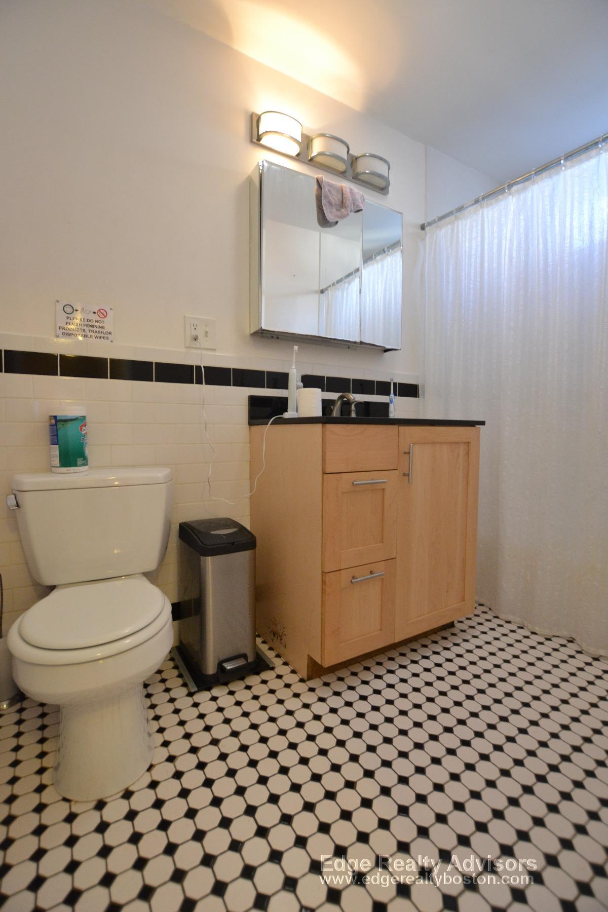 10 Wadsworth St, Allston