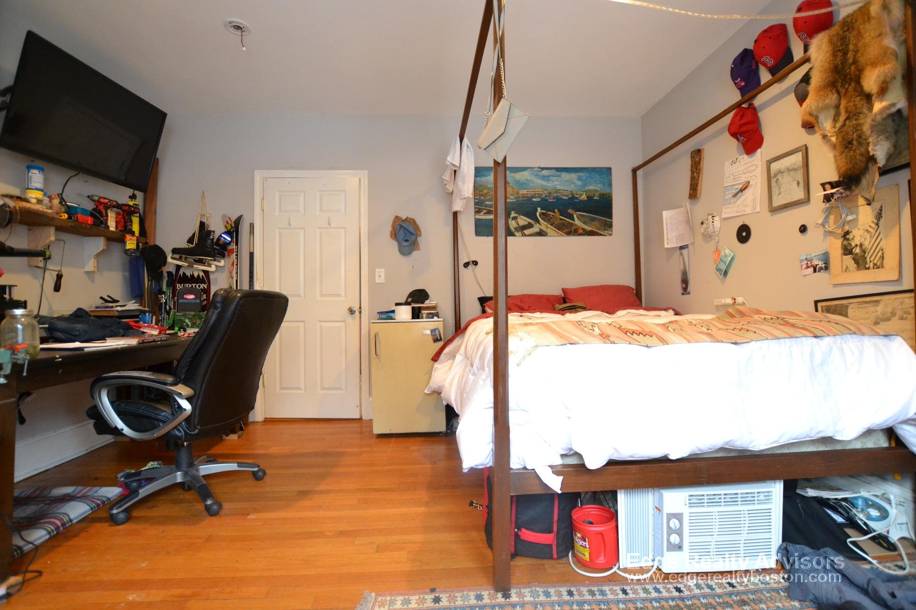 34 Long Ave, Allston