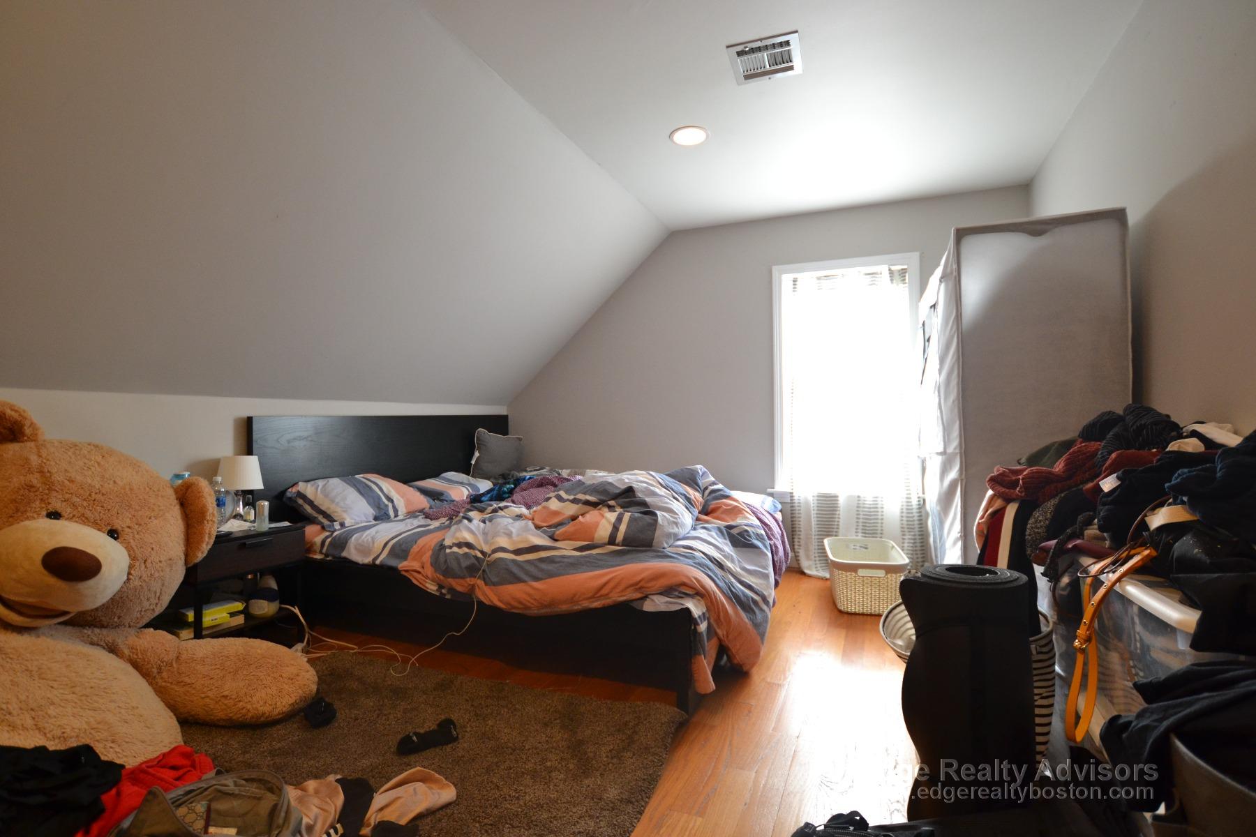 45 Allston St, Allston