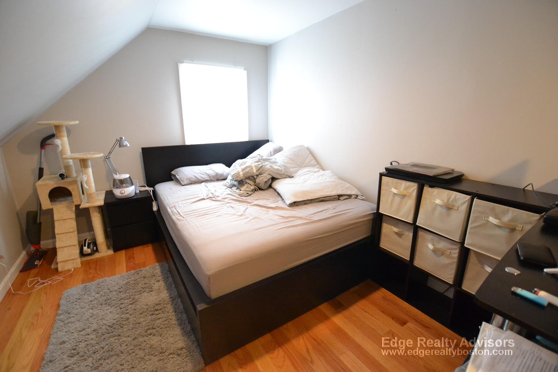 45 Allston St, Allston