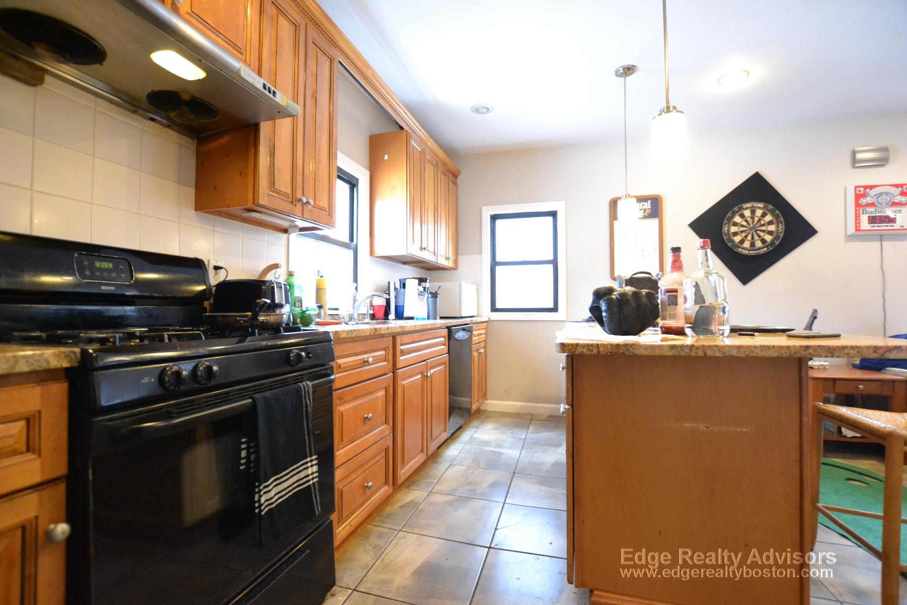 117 Glenville Ave, Allston