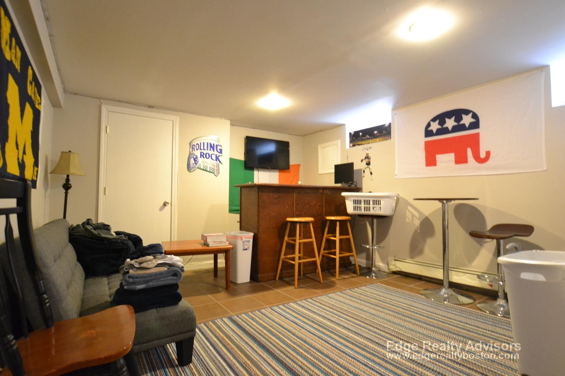 117 Glenville Ave, Allston