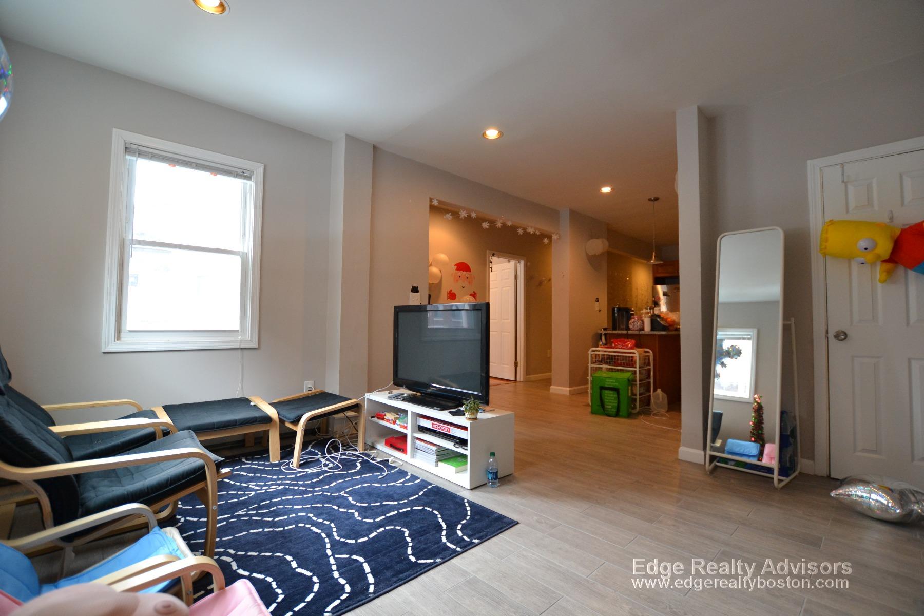 115 Glenville Ave, Allston