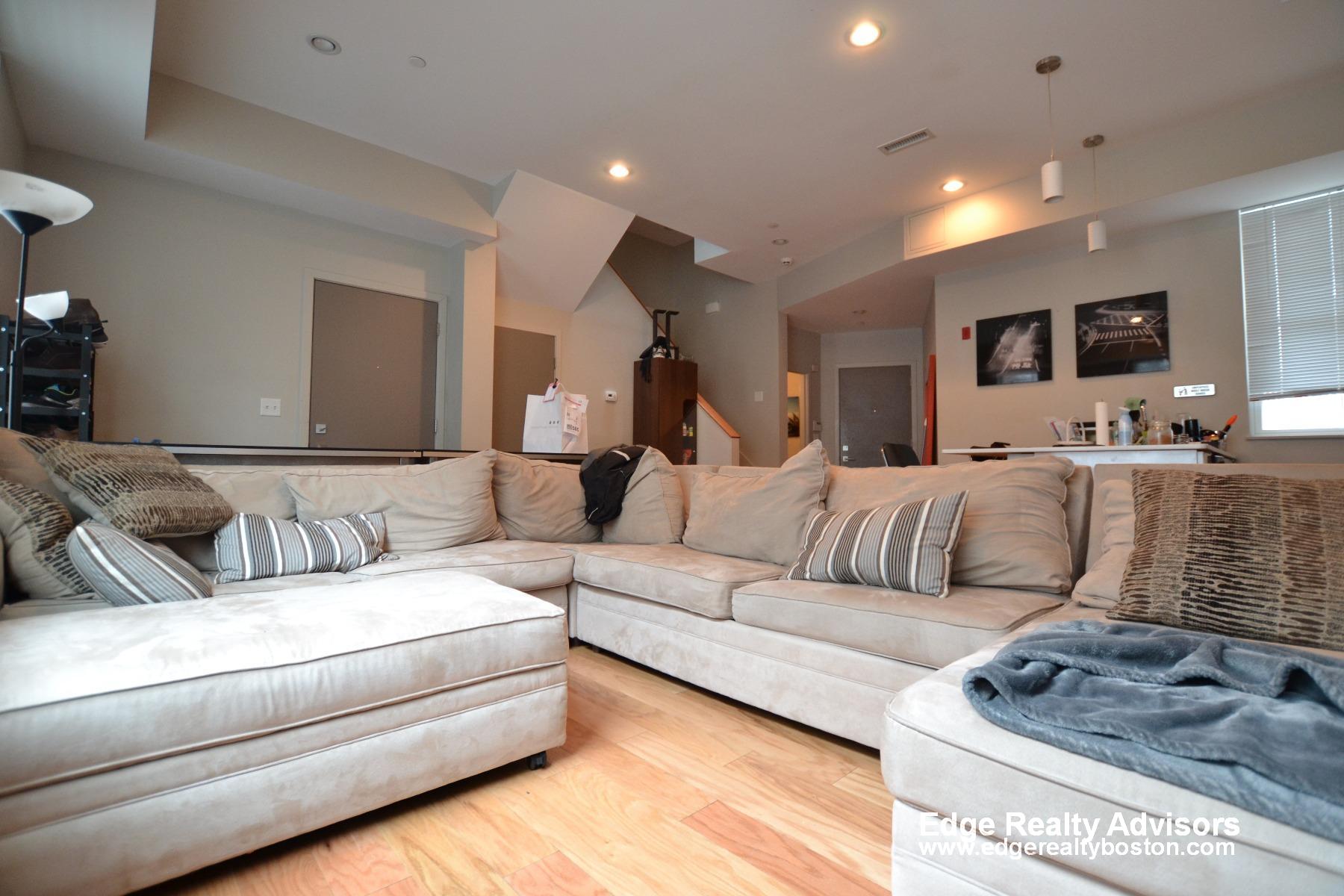 51 Glenville Ave, Brighton