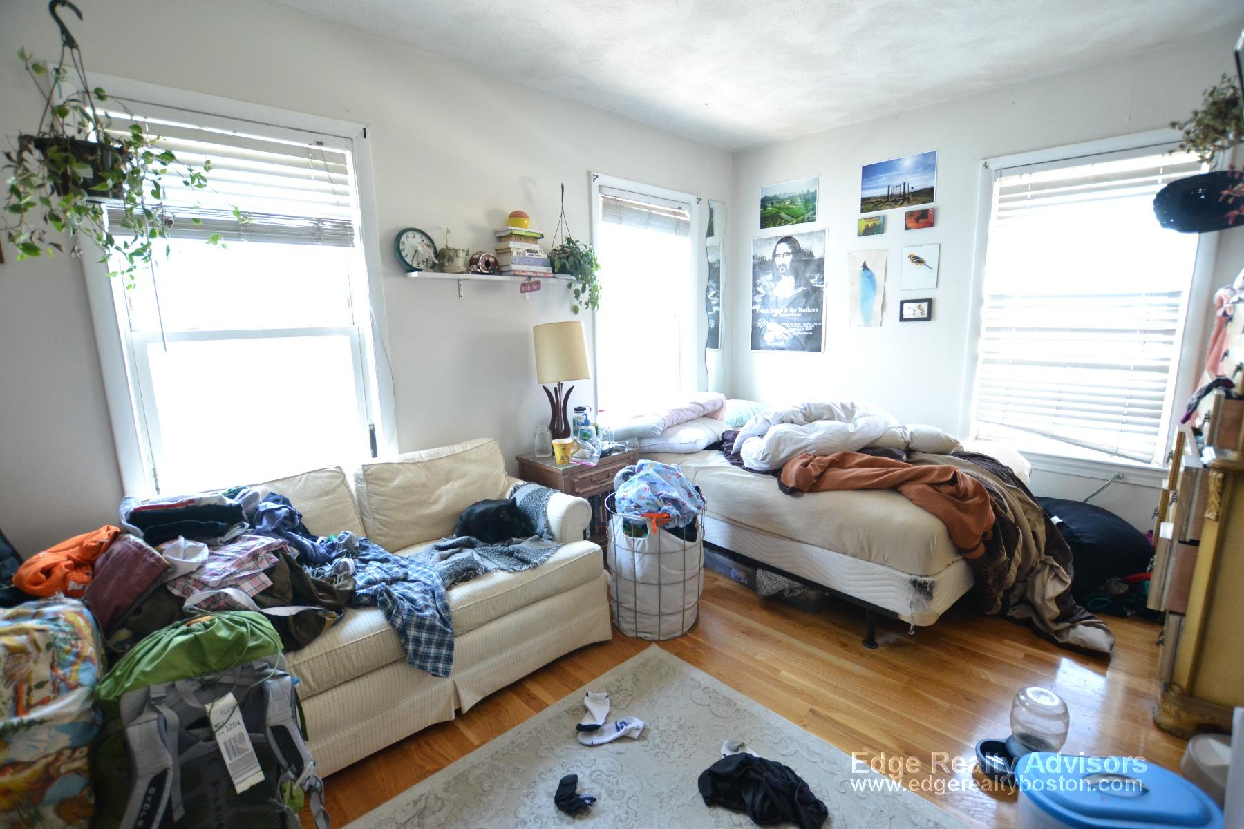 64 North Beacon St, Brighton