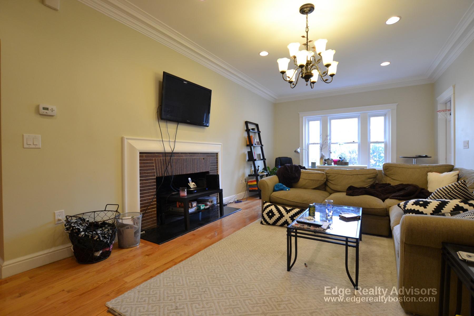 64 Corey Rd, Brighton