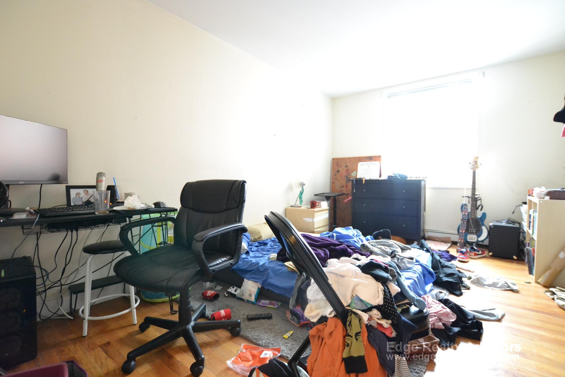 4 Islington St, Allston