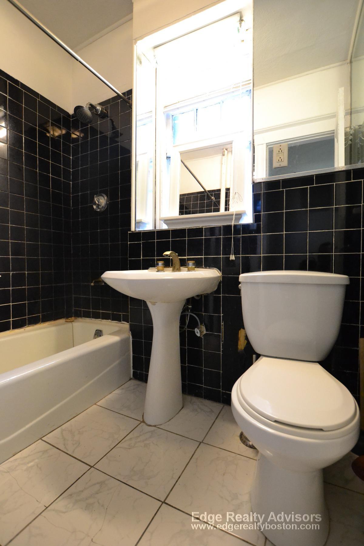 1746 Commonwealth Ave, Brighton