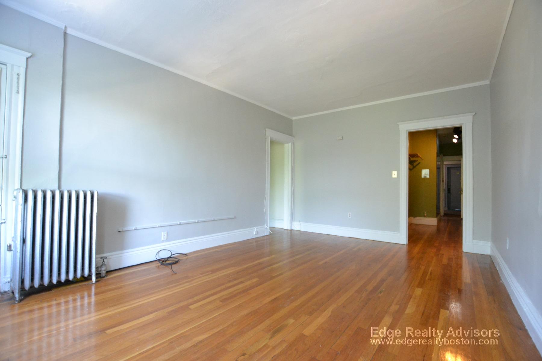 1746 Commonwealth Ave, Brighton