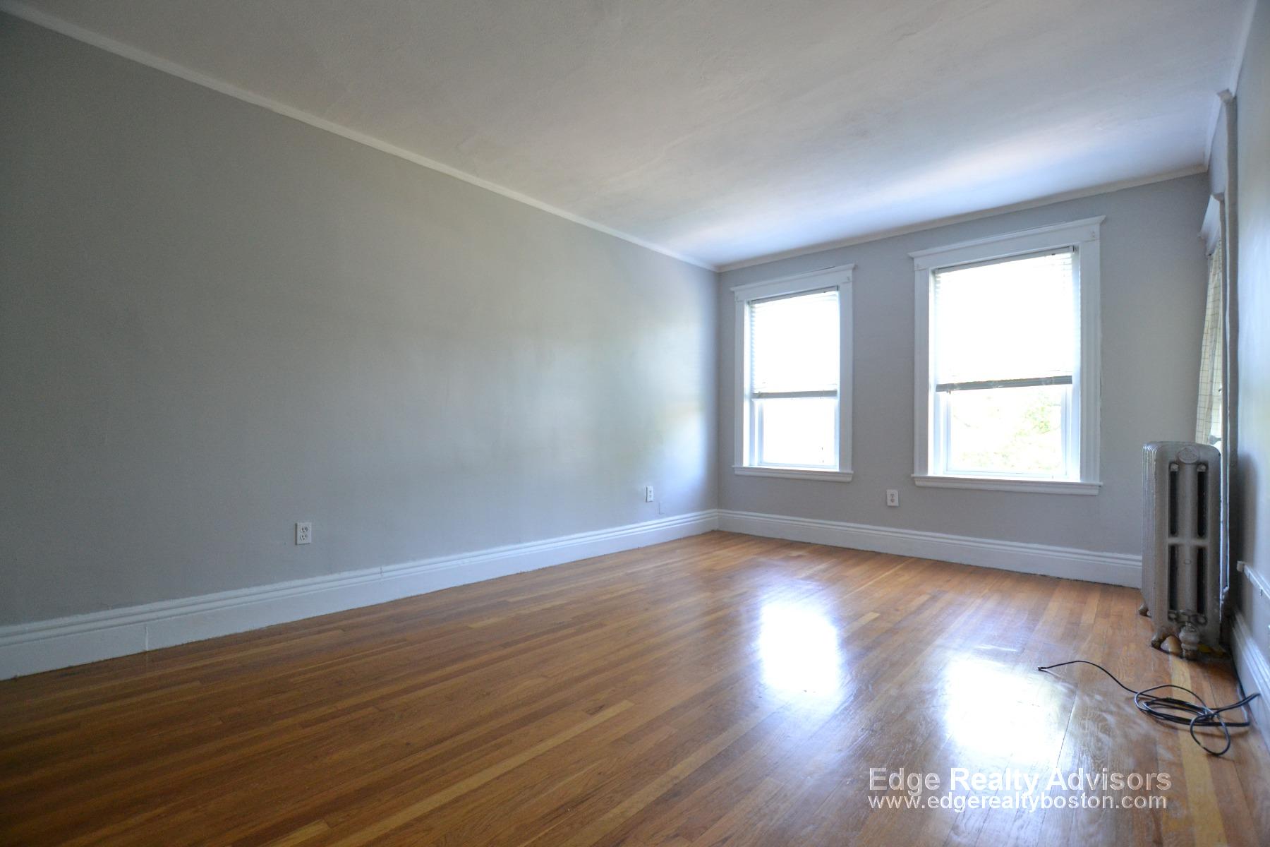 1746 Commonwealth Ave, Brighton