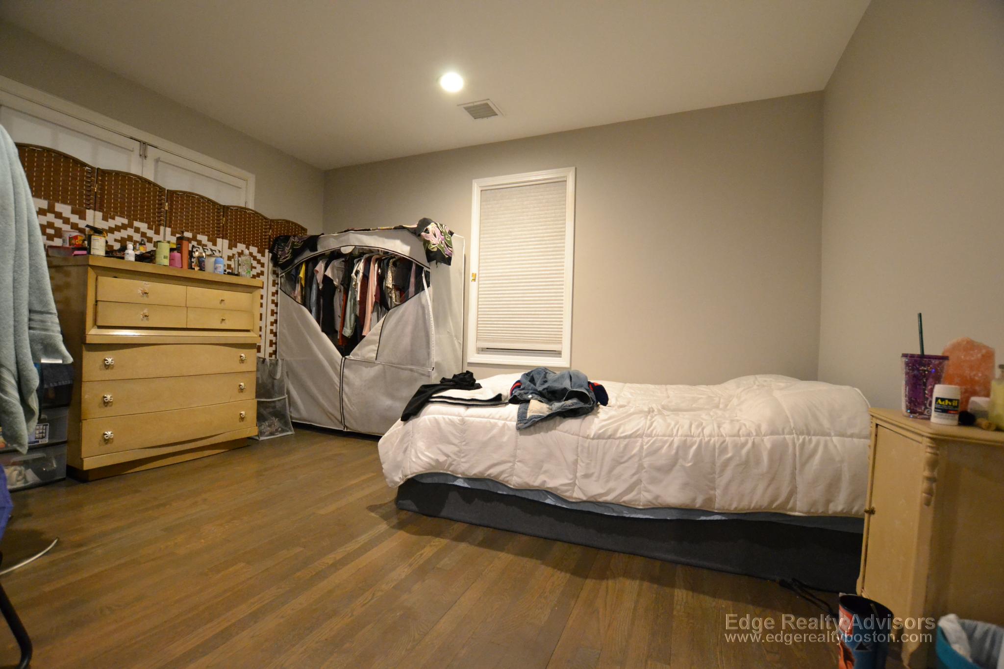 38 Kenrick St, Brighton