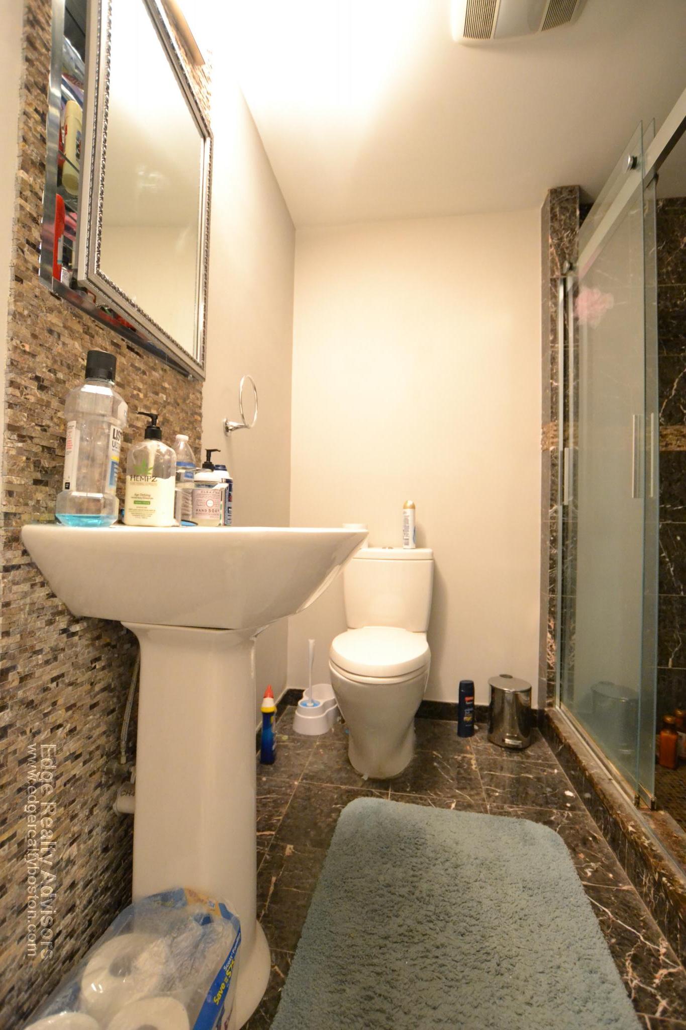 38 Kenrick St, Brighton