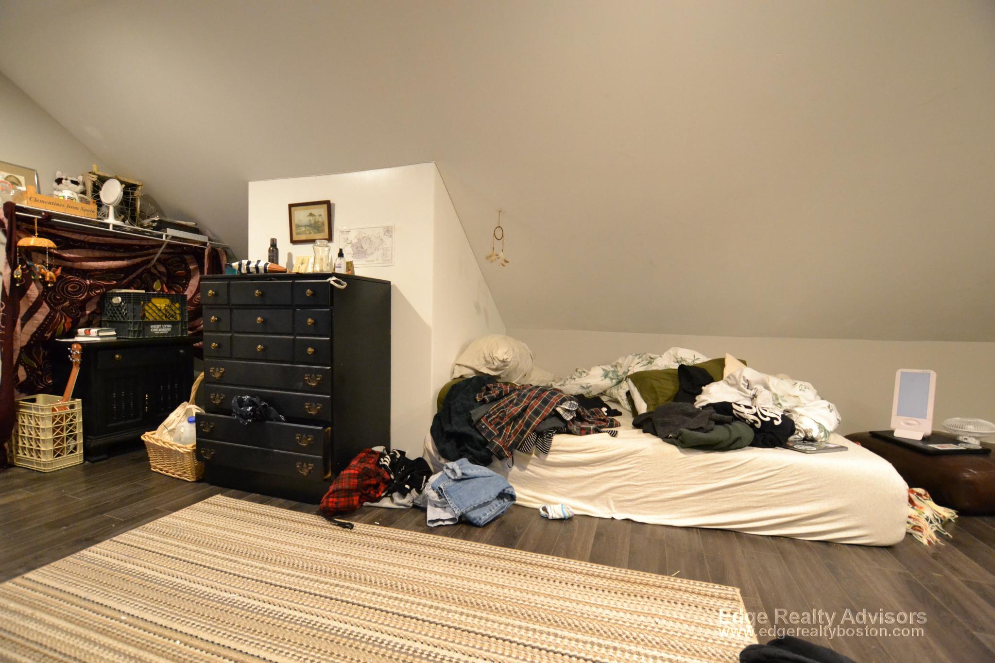 38 Kenrick St, Brighton