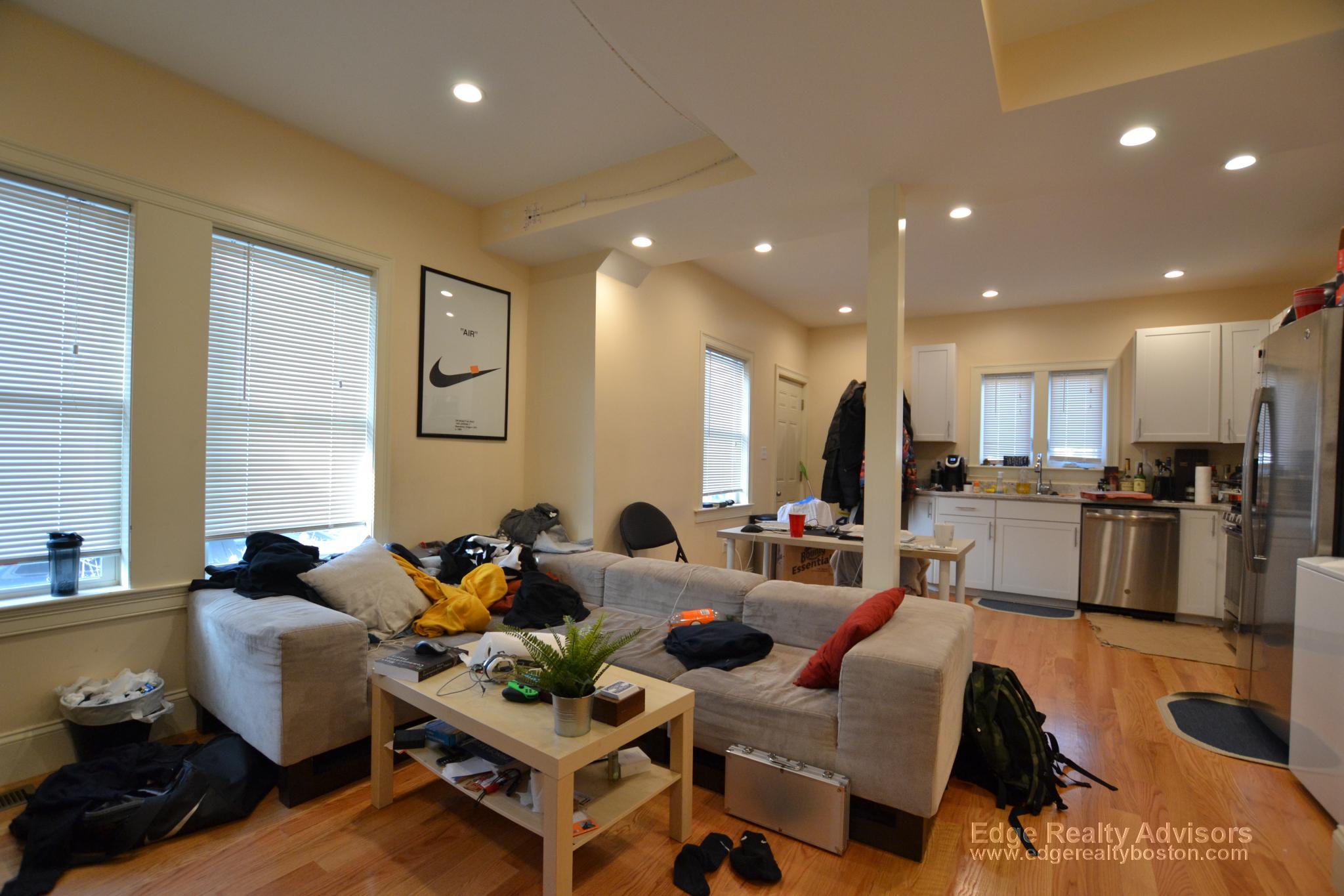 5 Griggs Pl, Allston