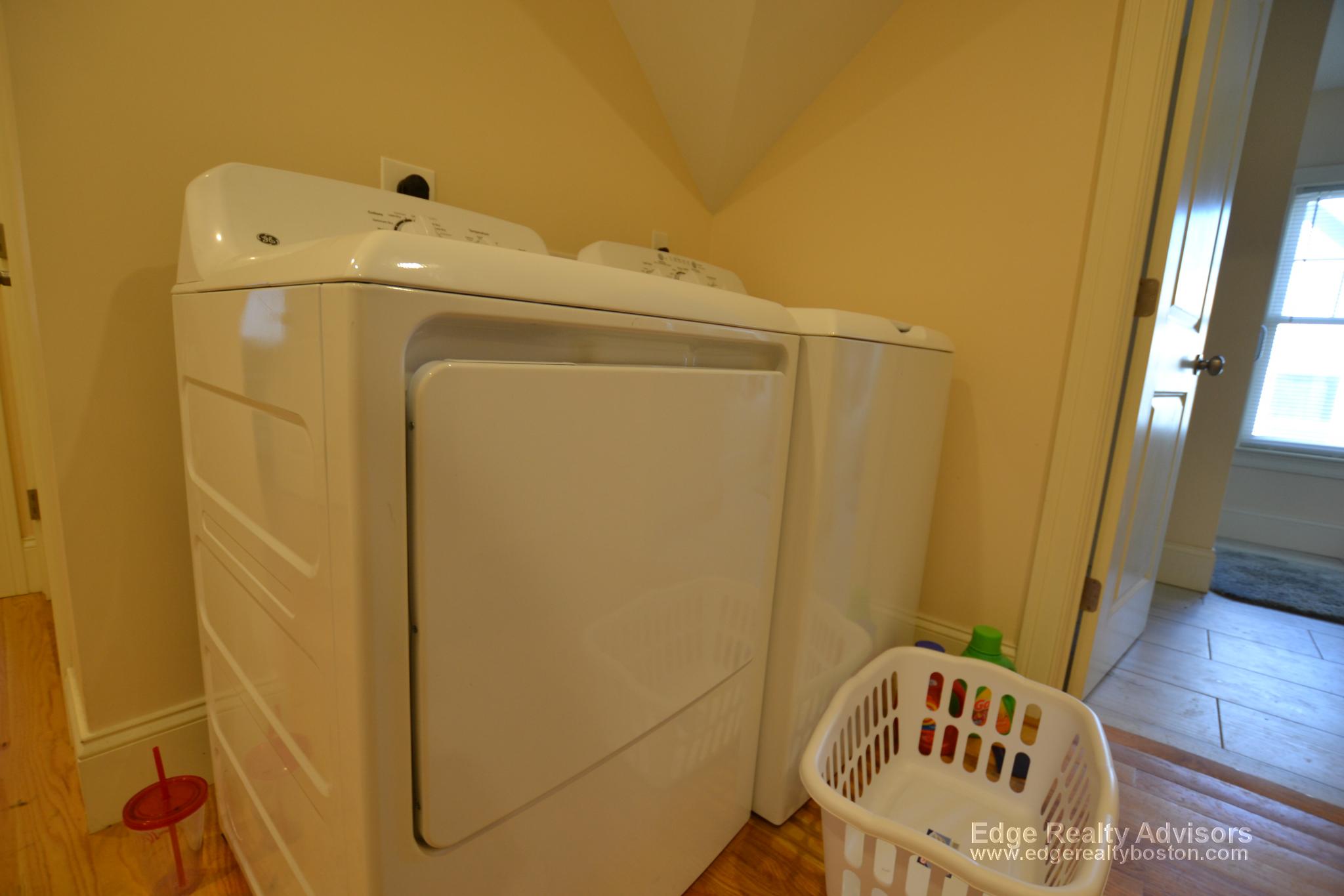 21 Higgins St, Allston