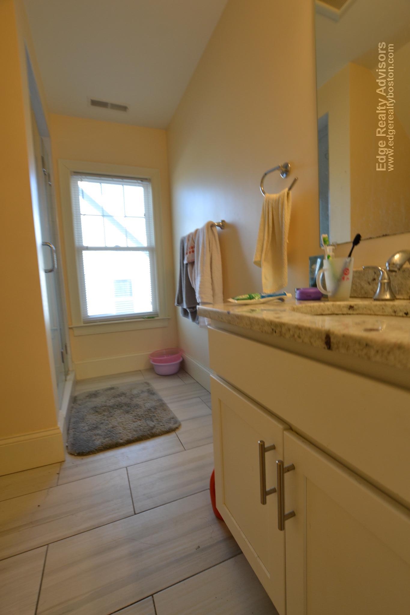 21 Higgins St, Allston