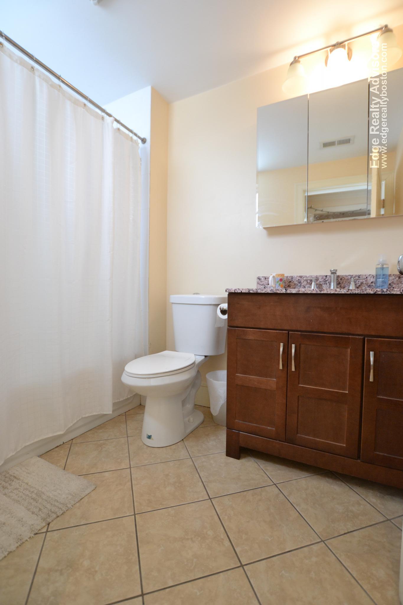 27 Lothrop St, Brighton