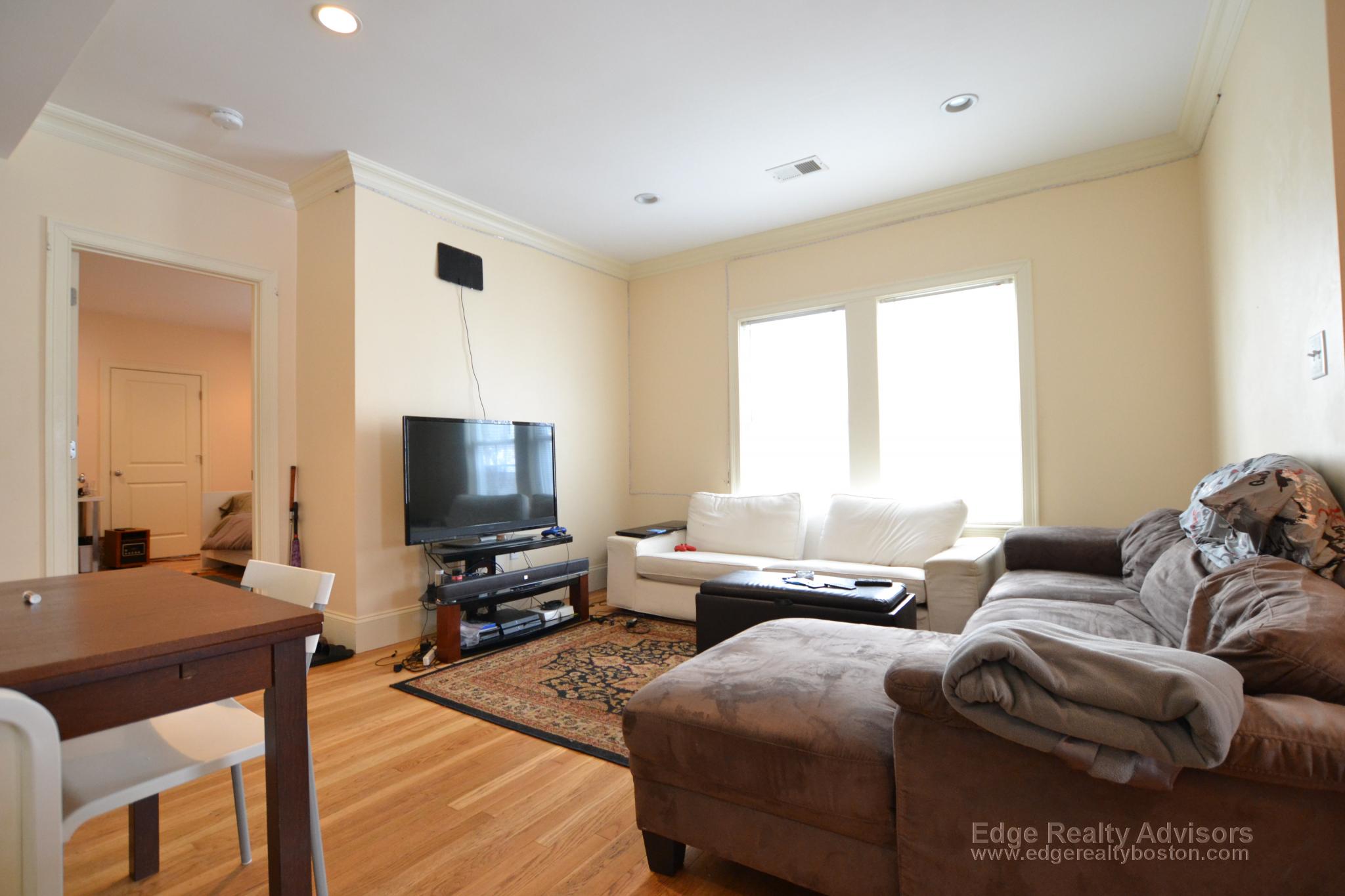 27 Lothrop St, Brighton