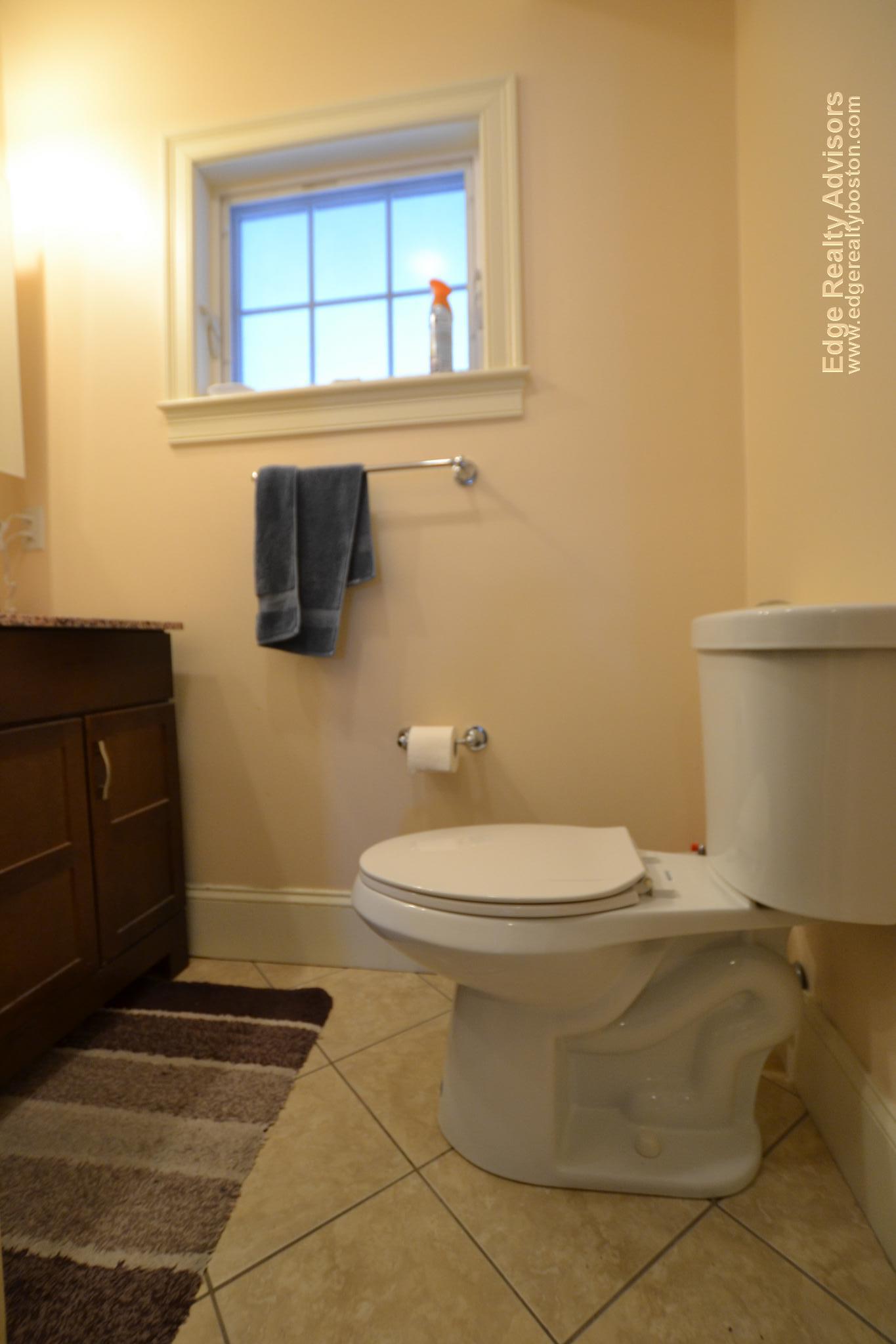 27 Lothrop St, Brighton