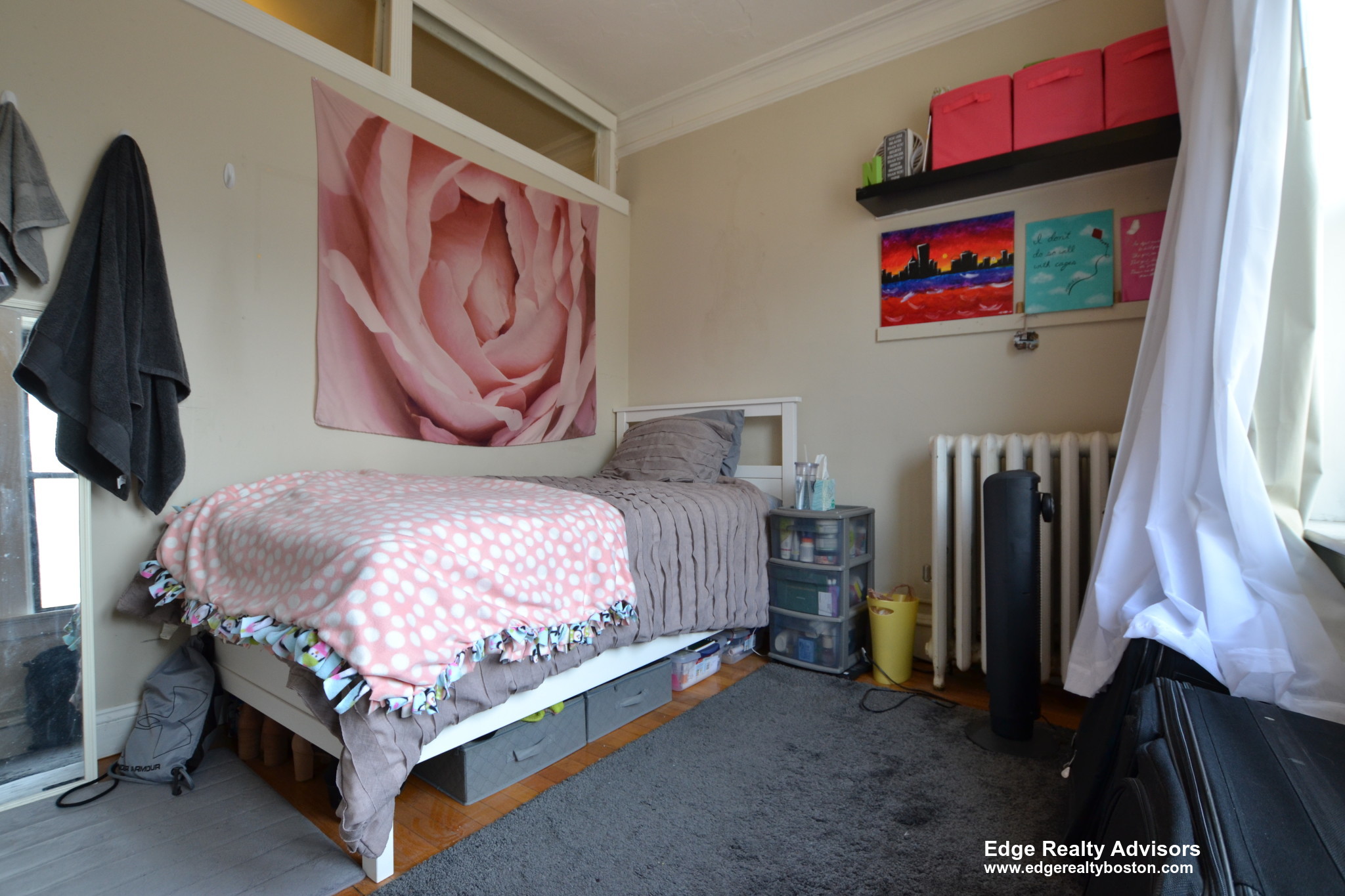 21 Park Vale Ave, Allston