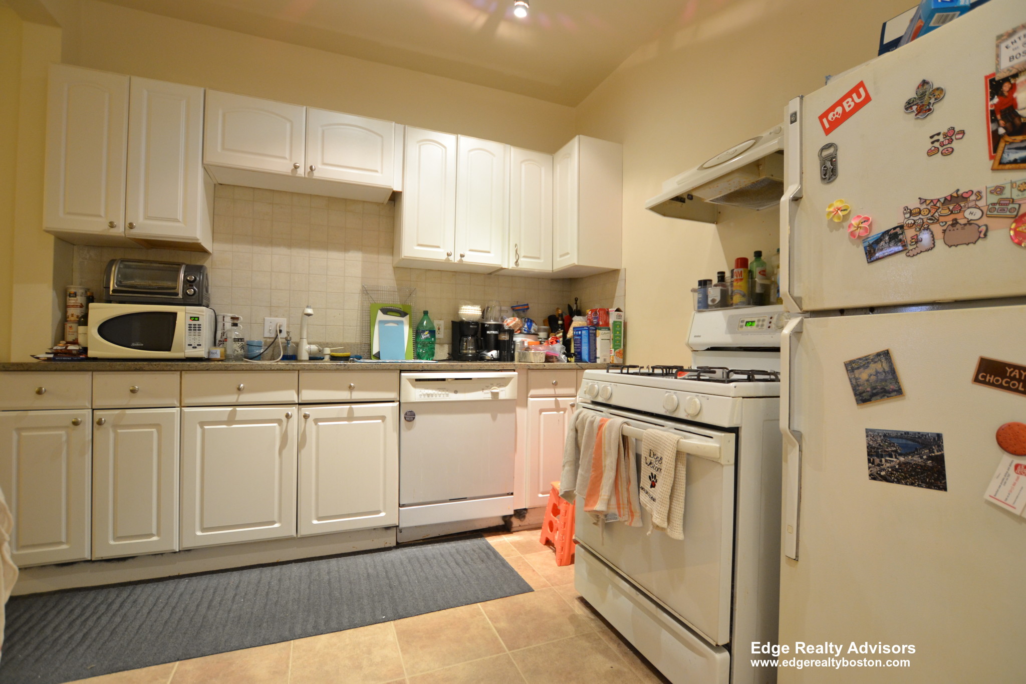 21 Park Vale Ave, Allston